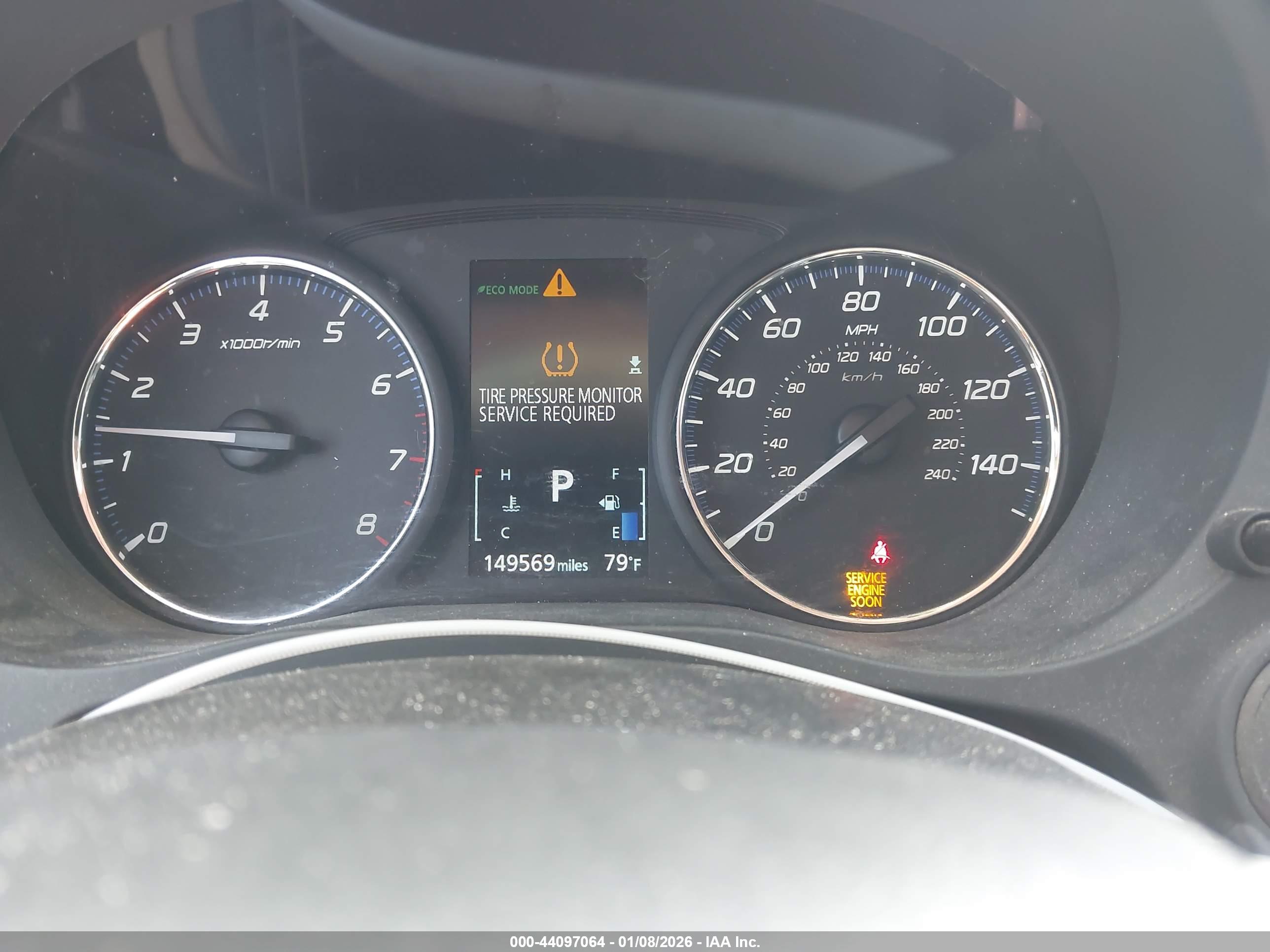 MITSUBISHI OUTLANDER image 7