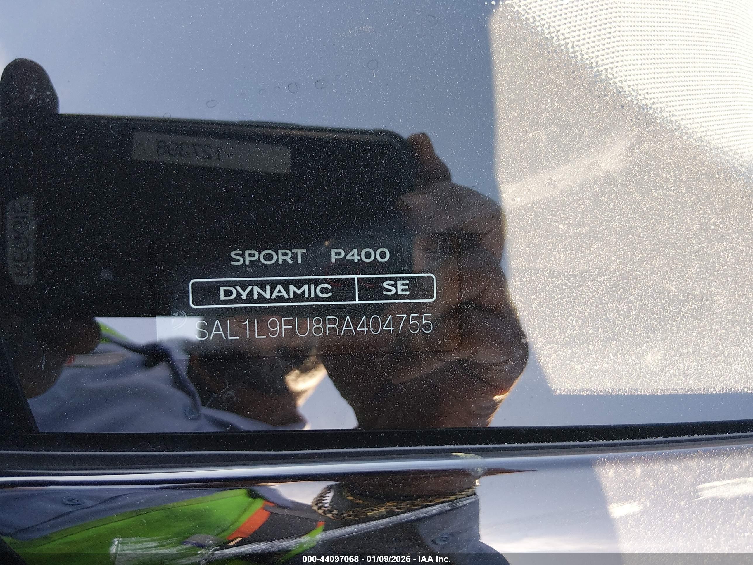 LAND ROVER image 9