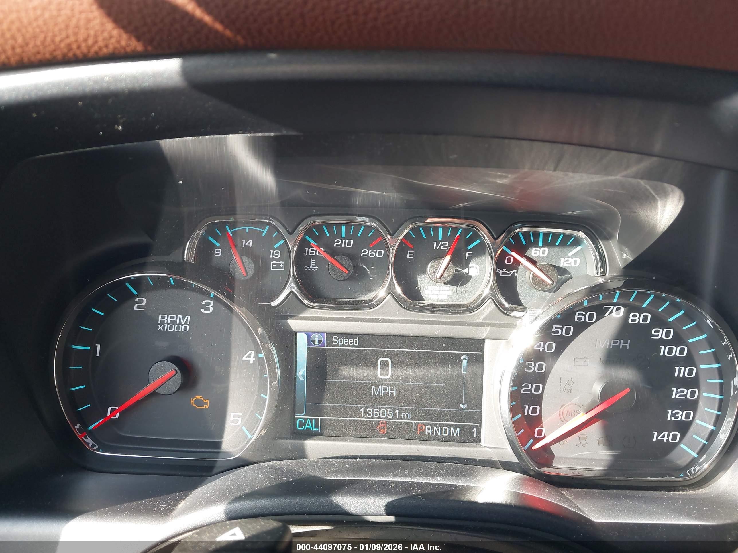 CHEVROLET SILVERADO image 6