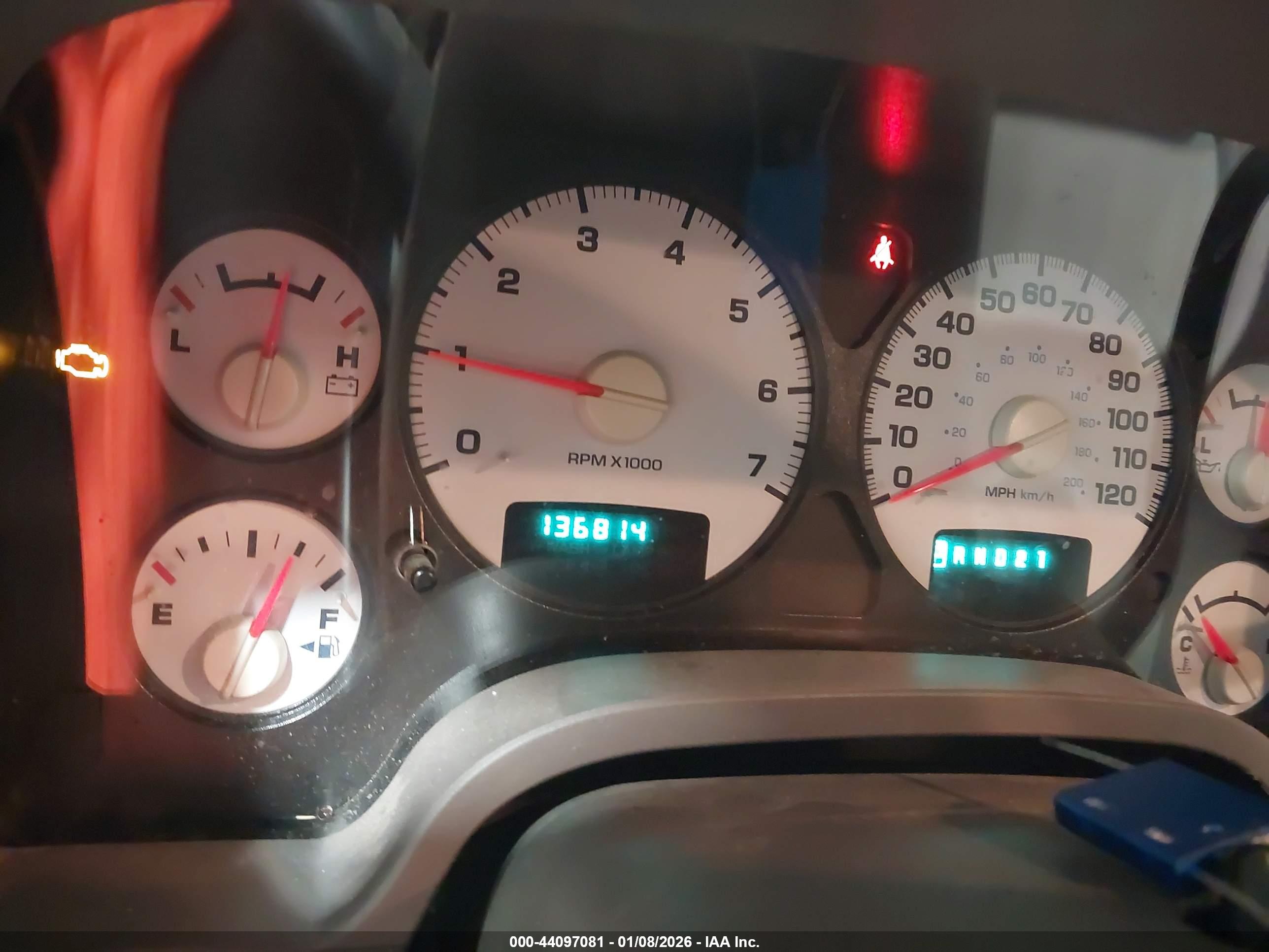 DODGE RAM image 7