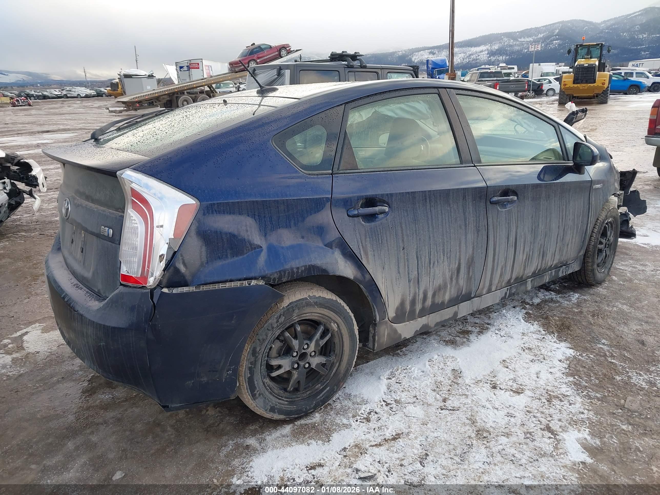 TOYOTA PRIUS image 4