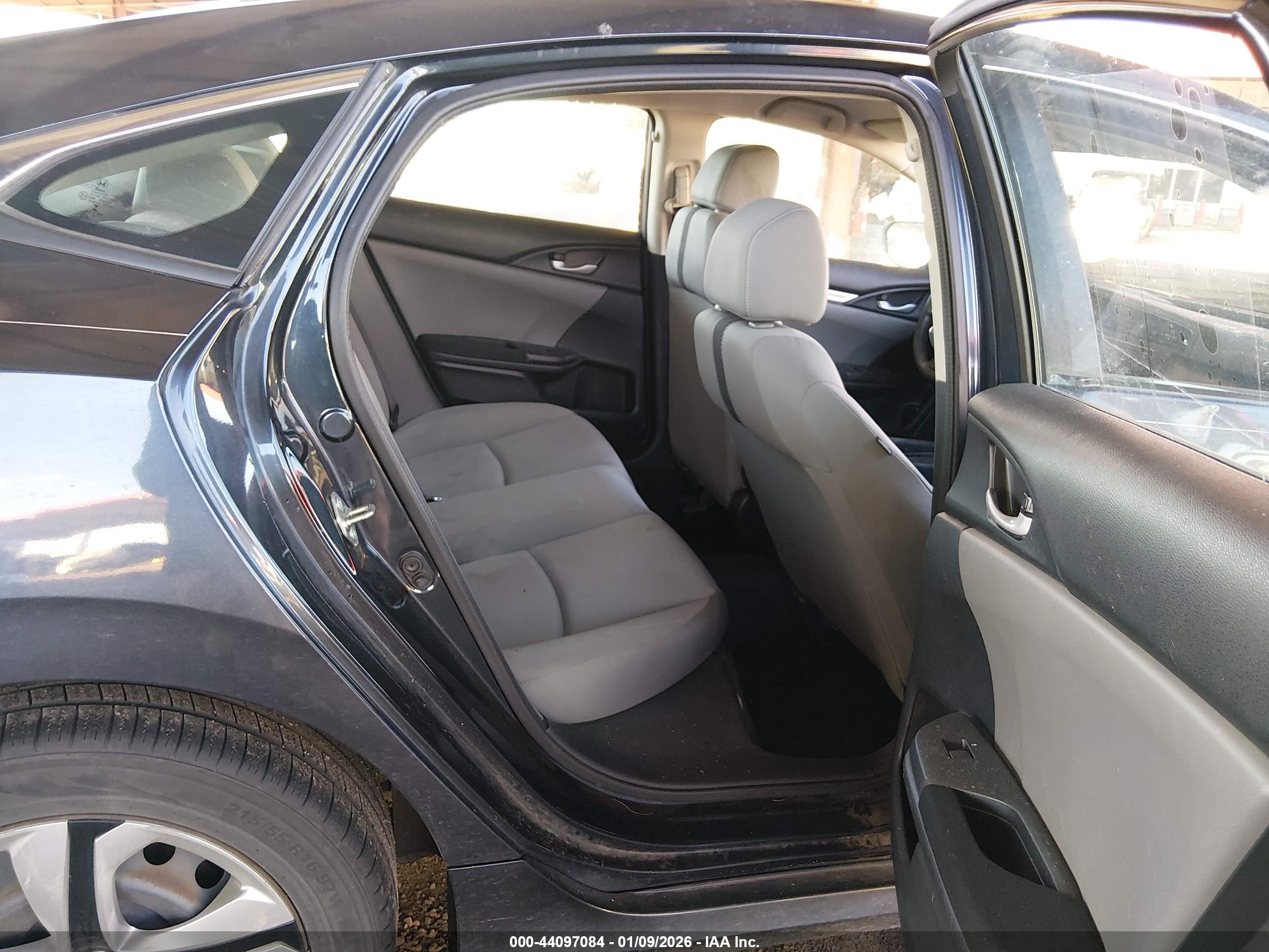 HONDA CIVIC image 8