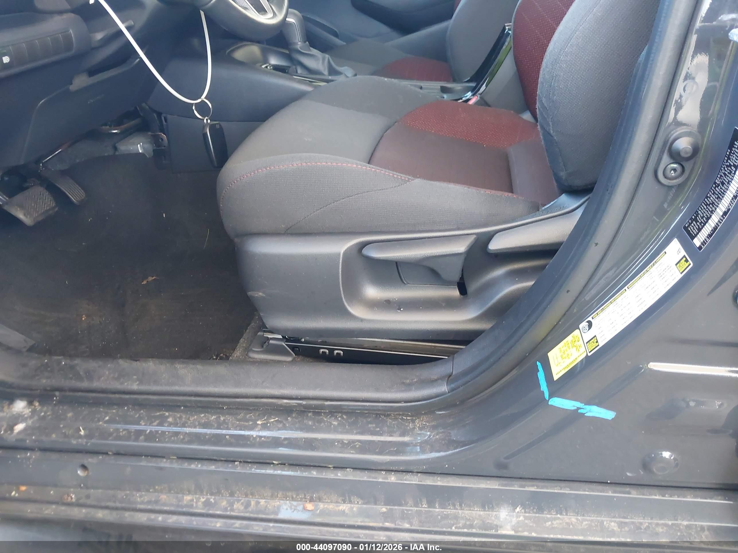 TOYOTA COROLLA image 6