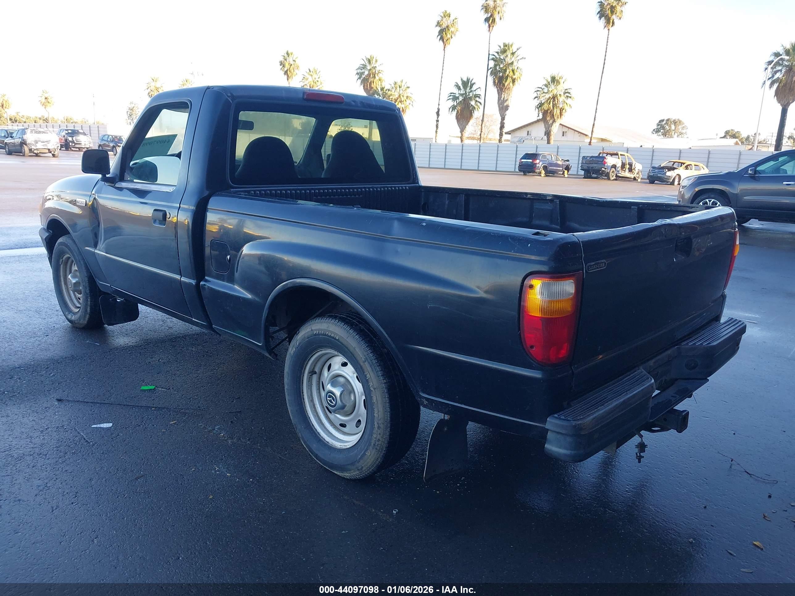 MAZDA B2300 image 3