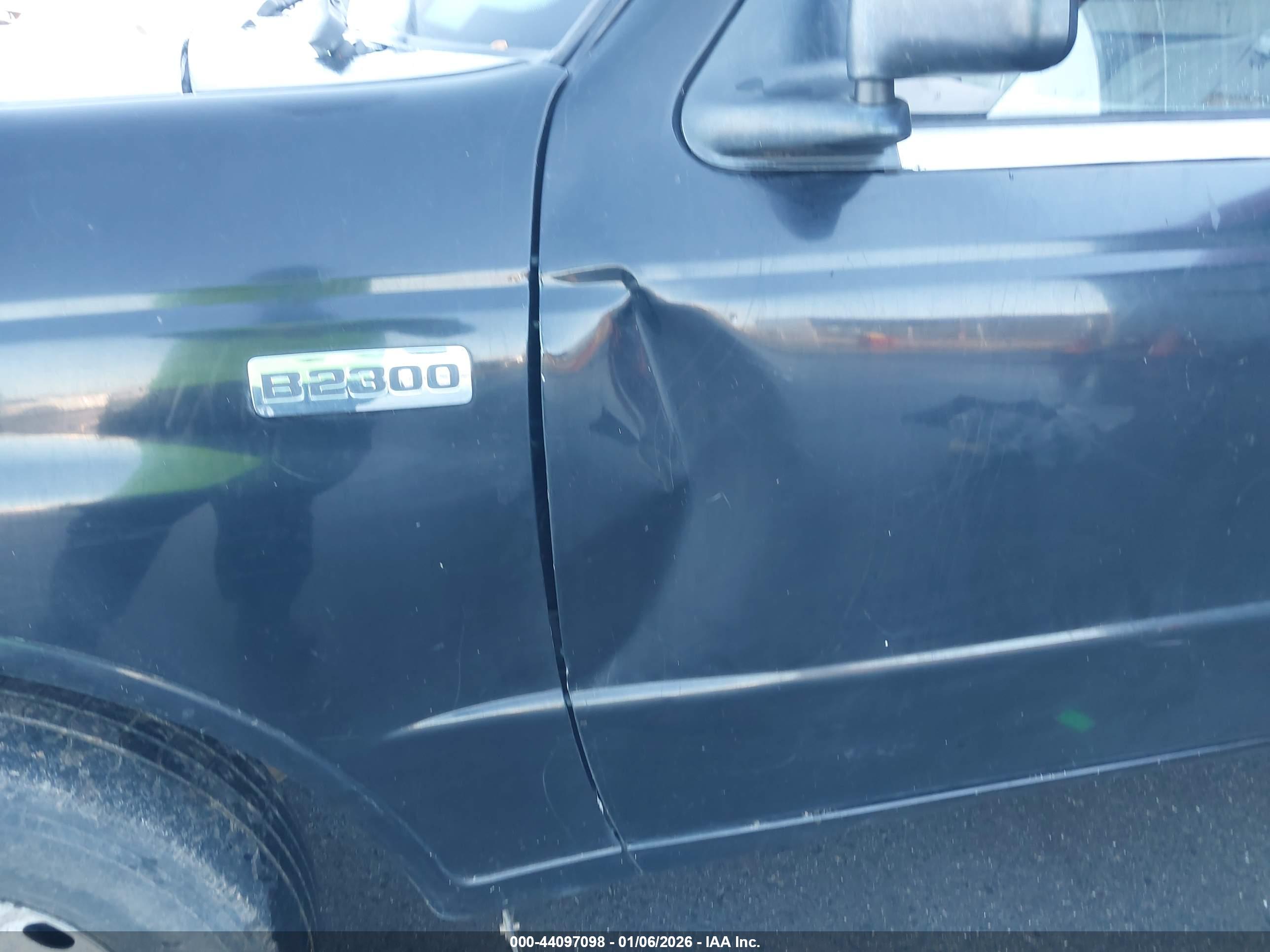 MAZDA B2300 image 6