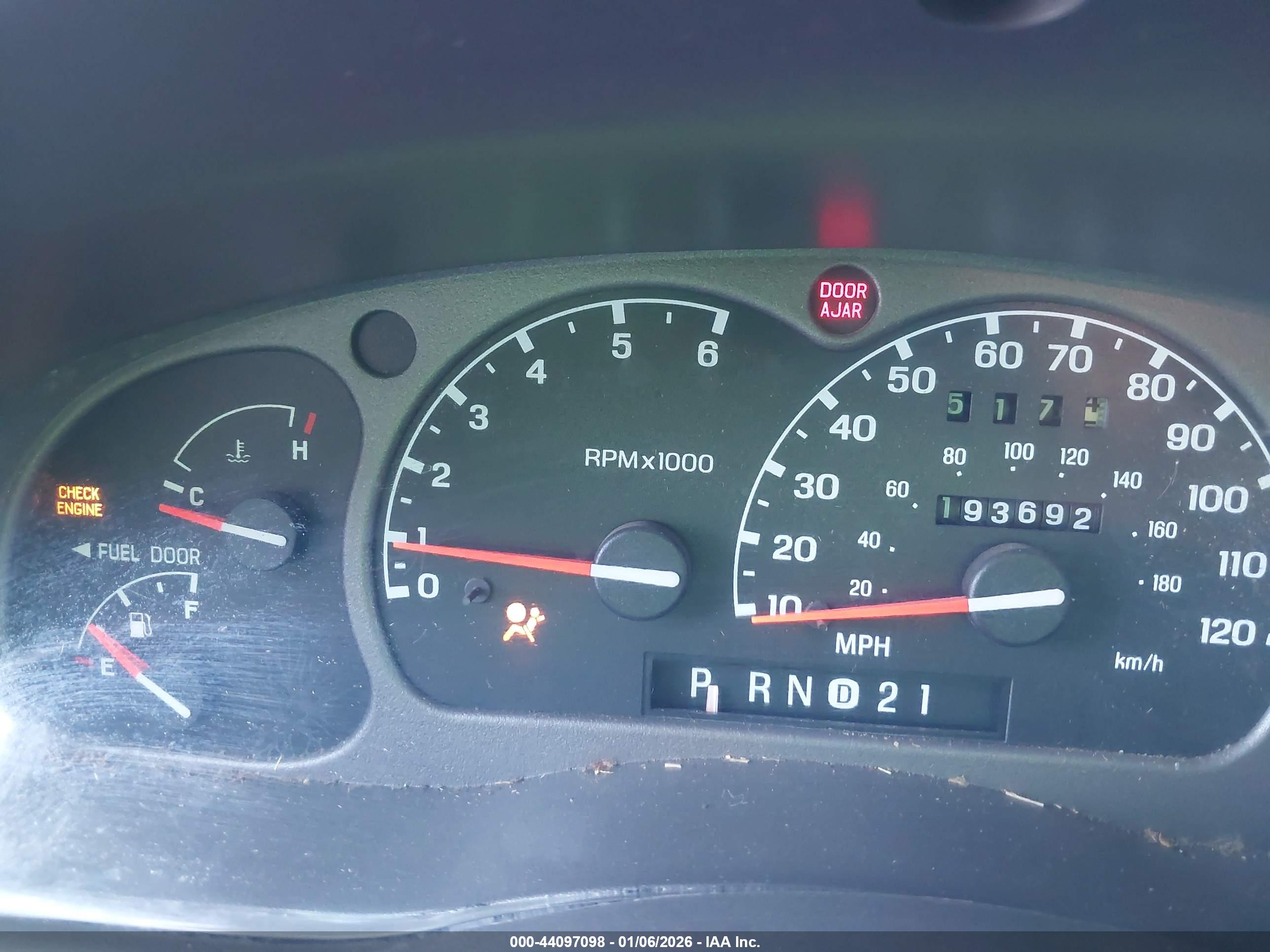 MAZDA B2300 image 7
