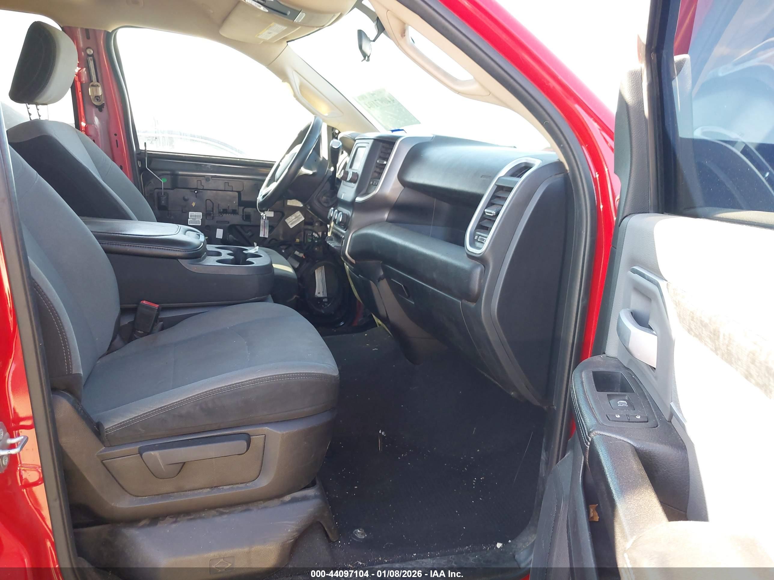 RAM 2500 image 5