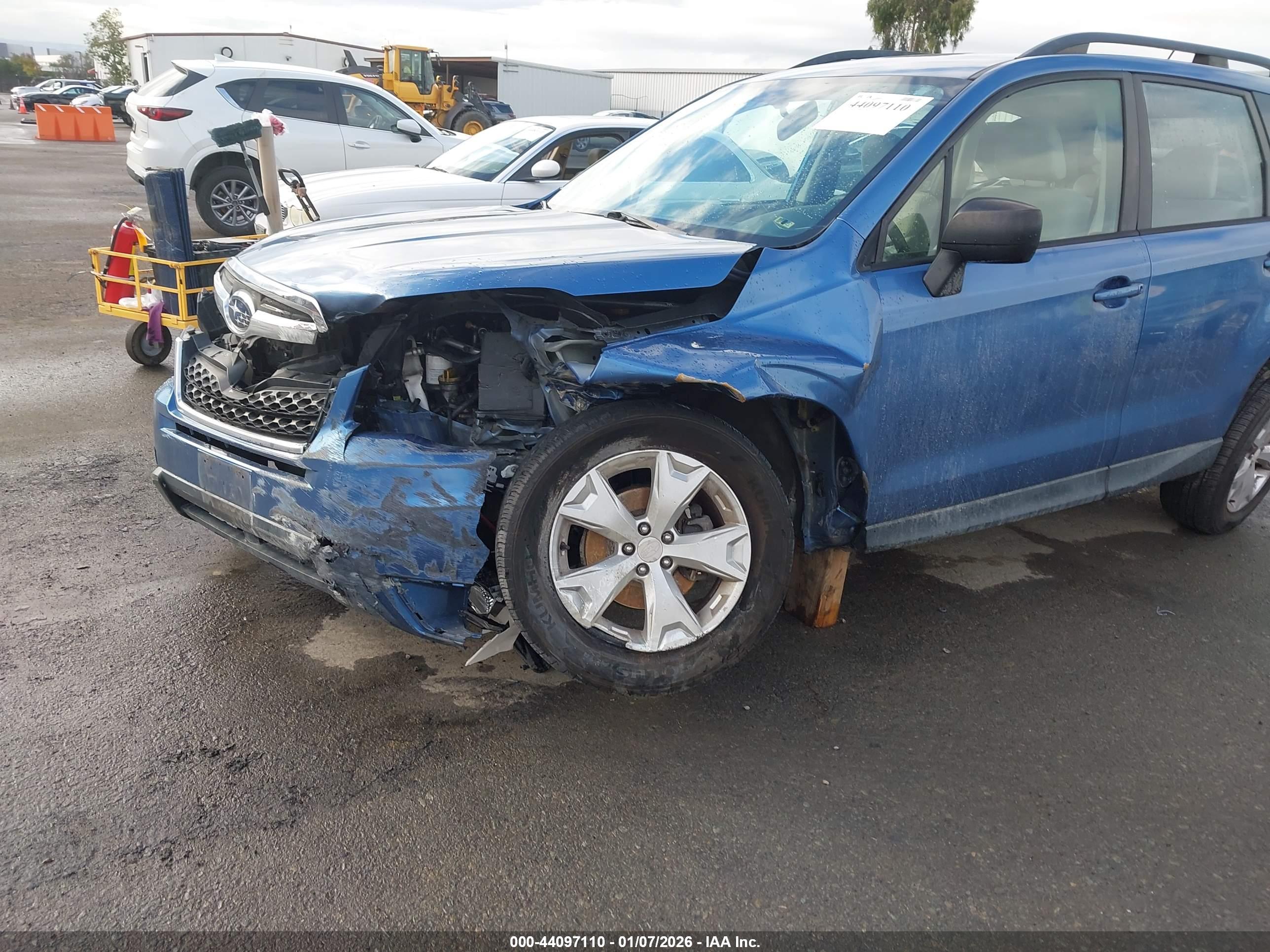 SUBARU FORESTER image 6