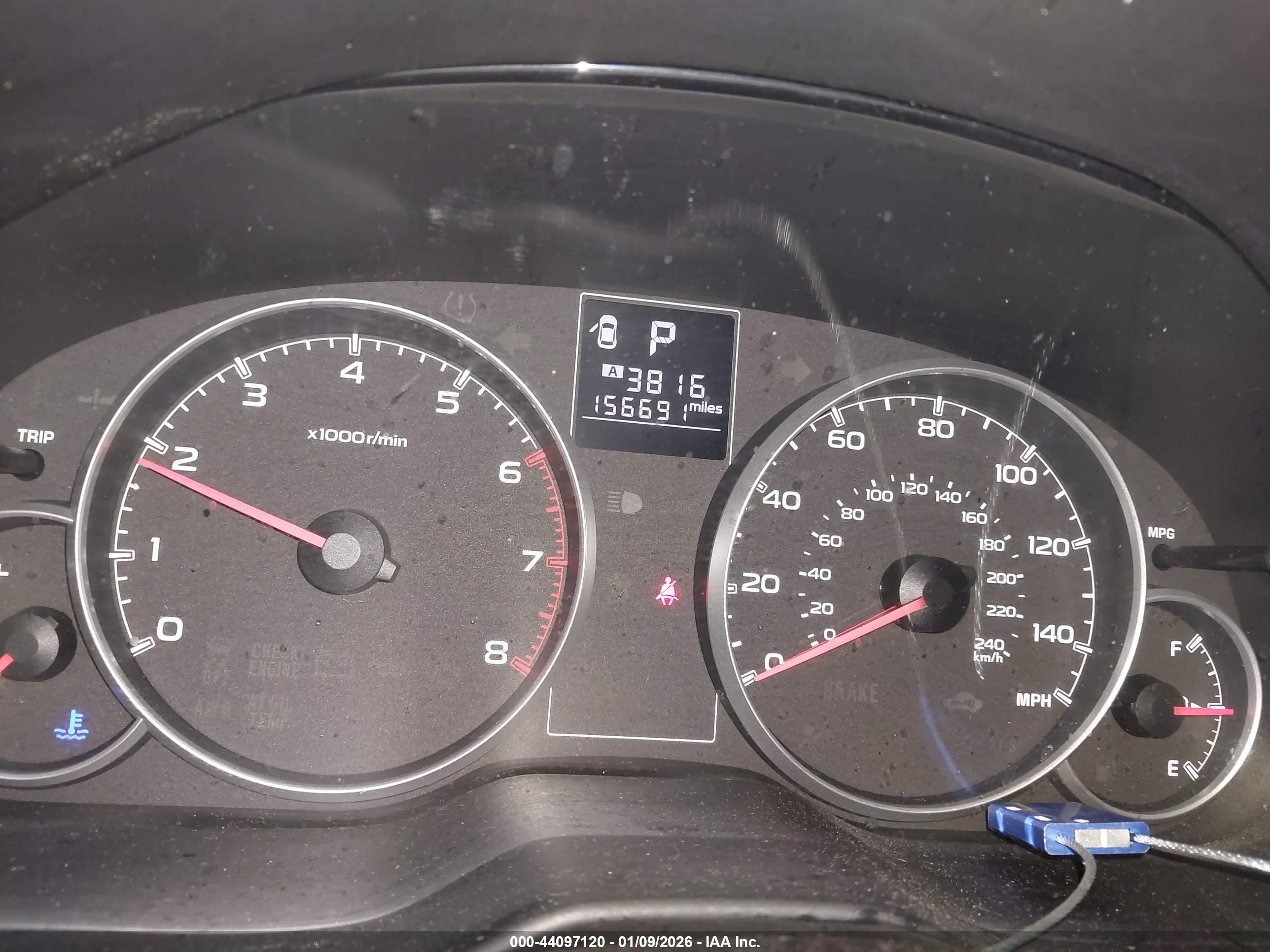 SUBARU OUTBACK image 7