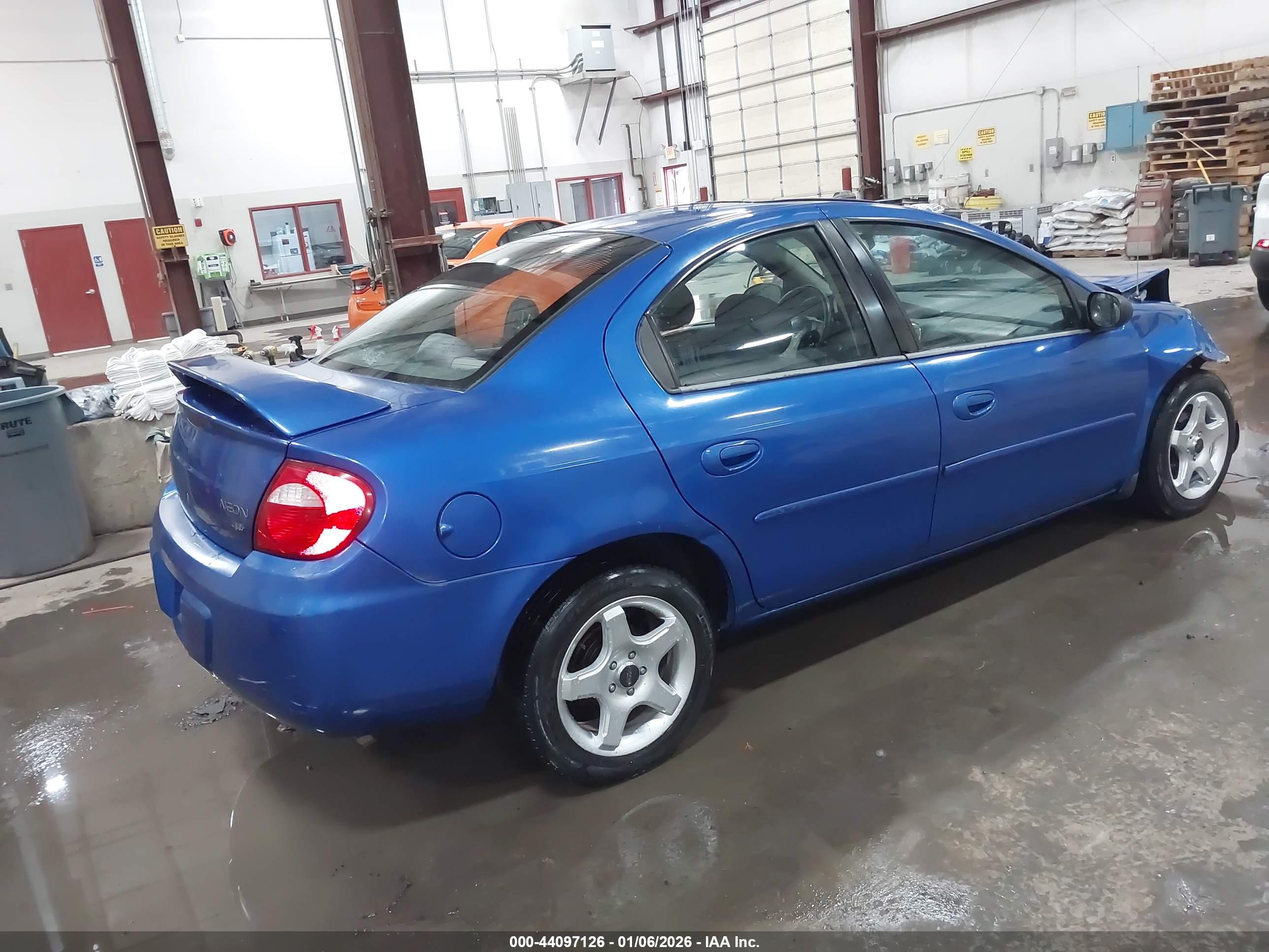 DODGE NEON image 4