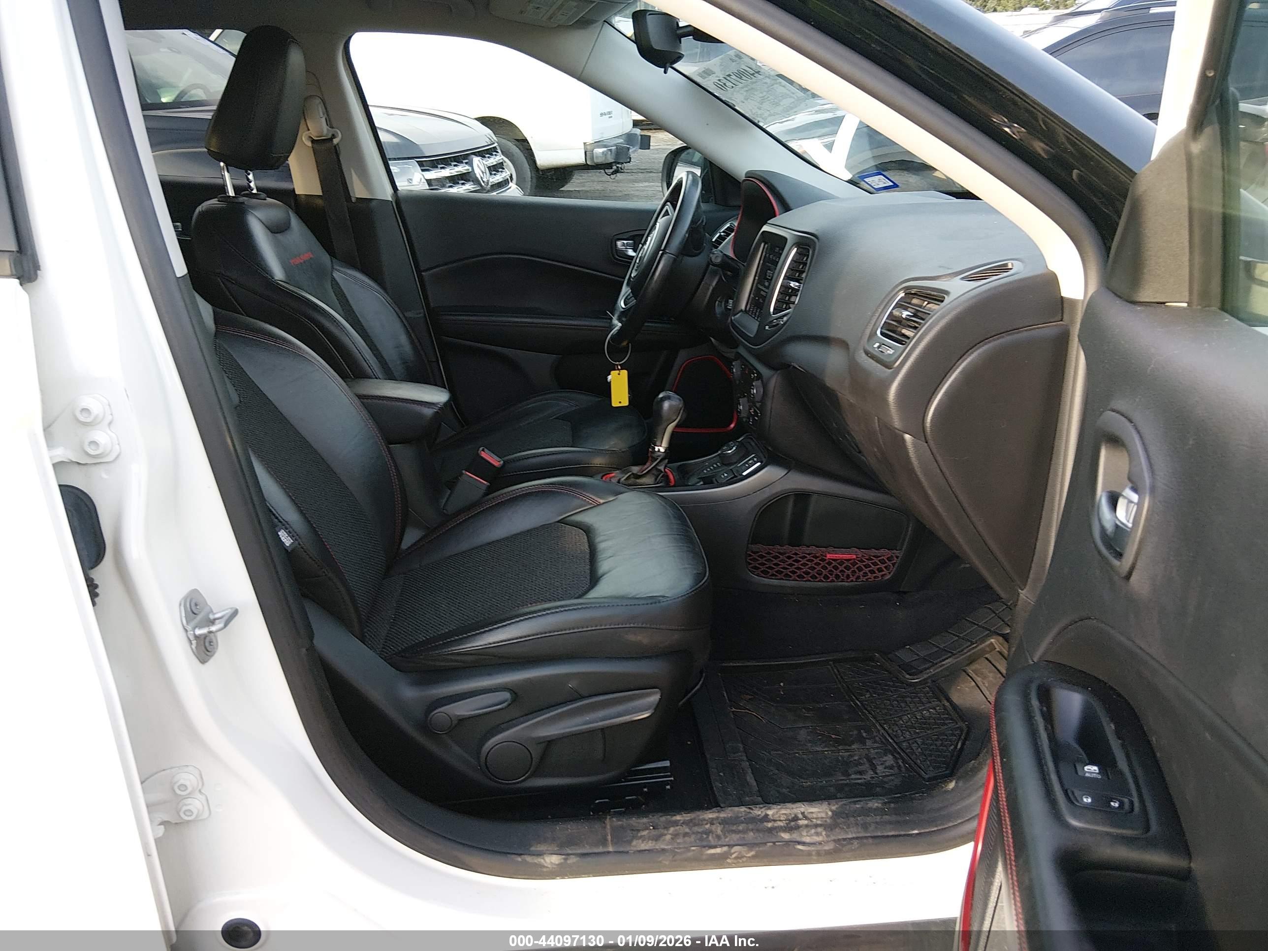JEEP COMPASS image 5