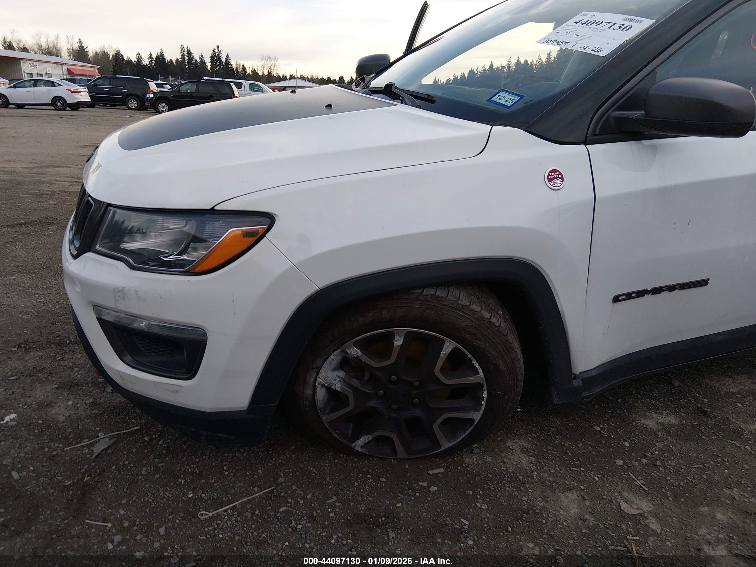 JEEP COMPASS image 6