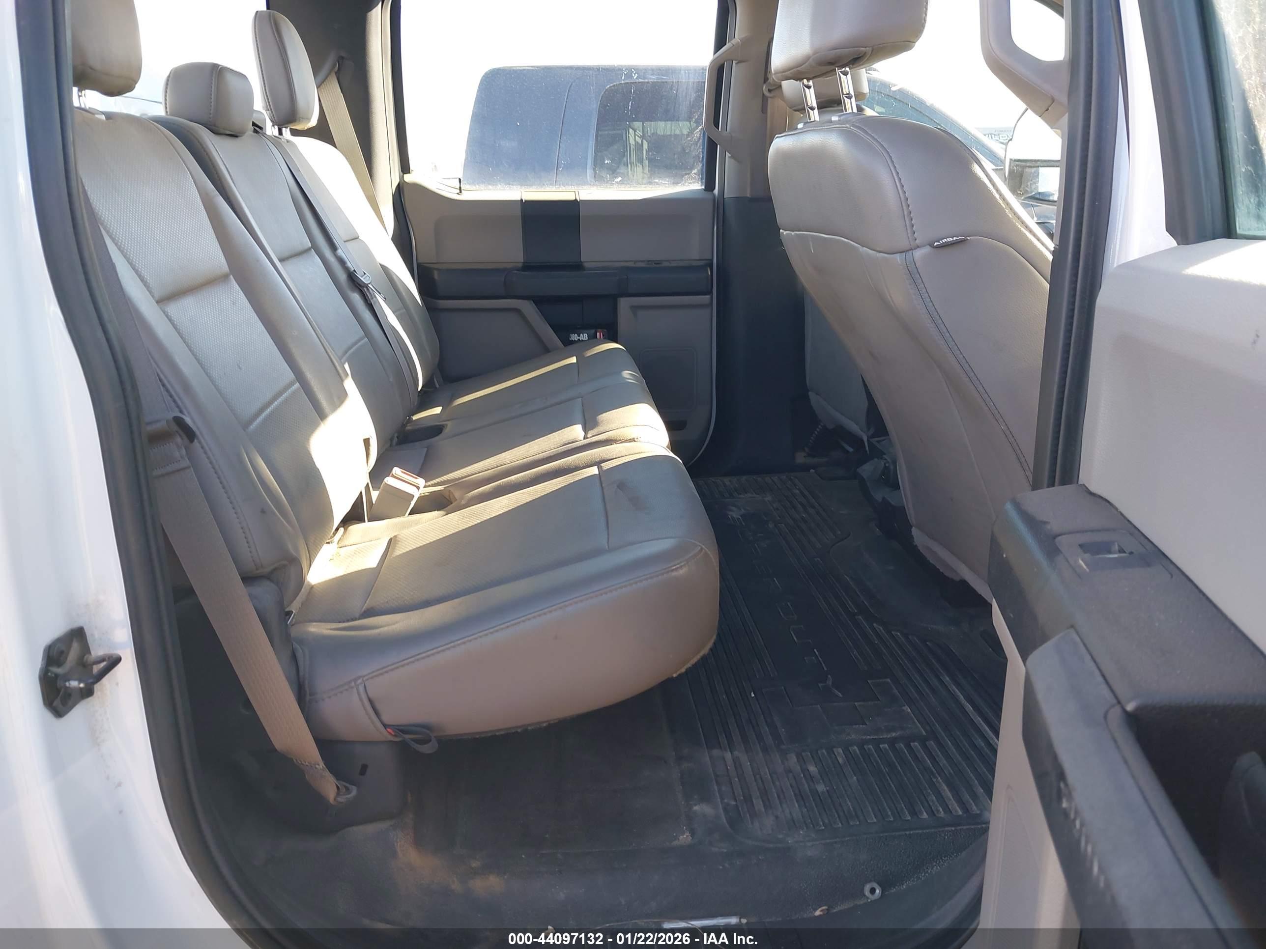 FORD F-350 image 7