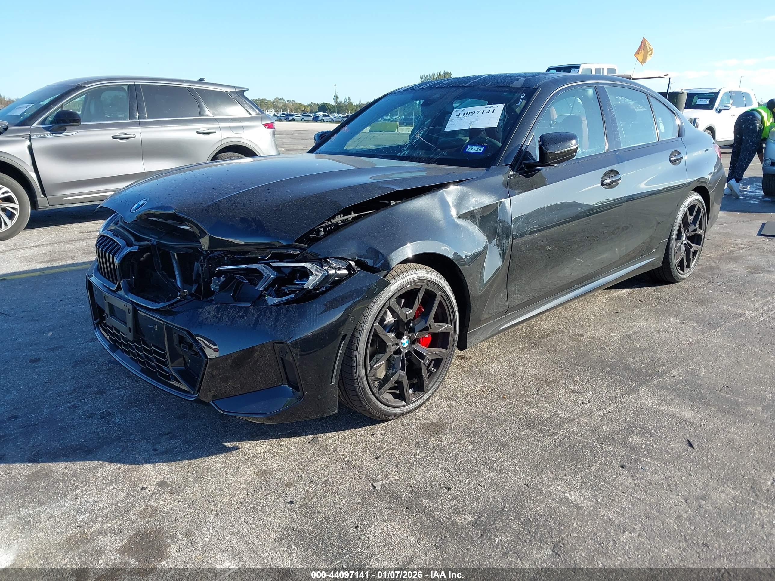 BMW 330I image 2