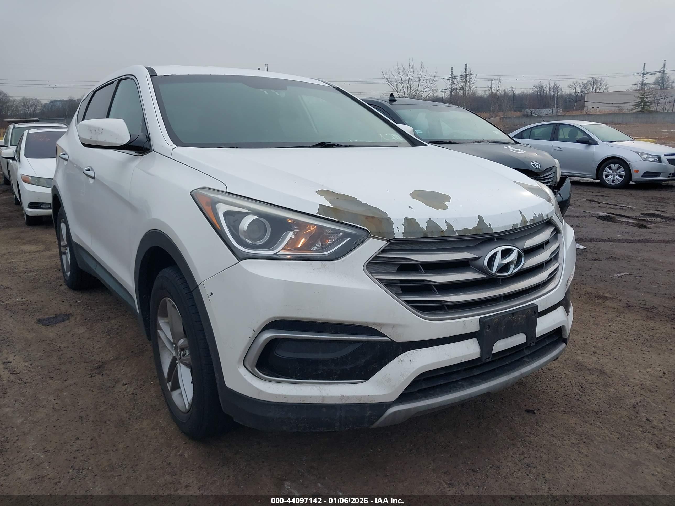 HYUNDAI SANTA image 6