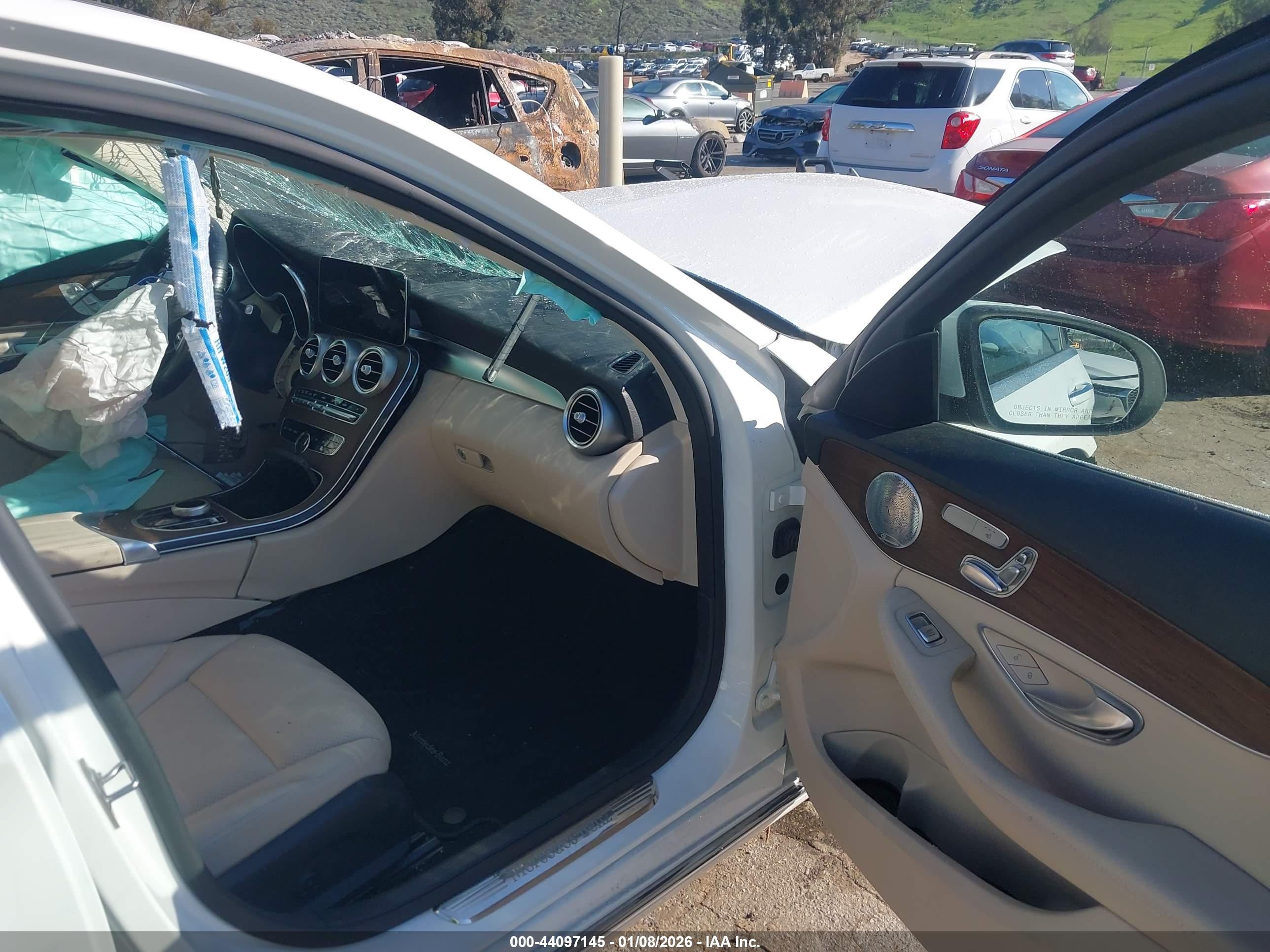 MERCEDES-BENZ C image 5