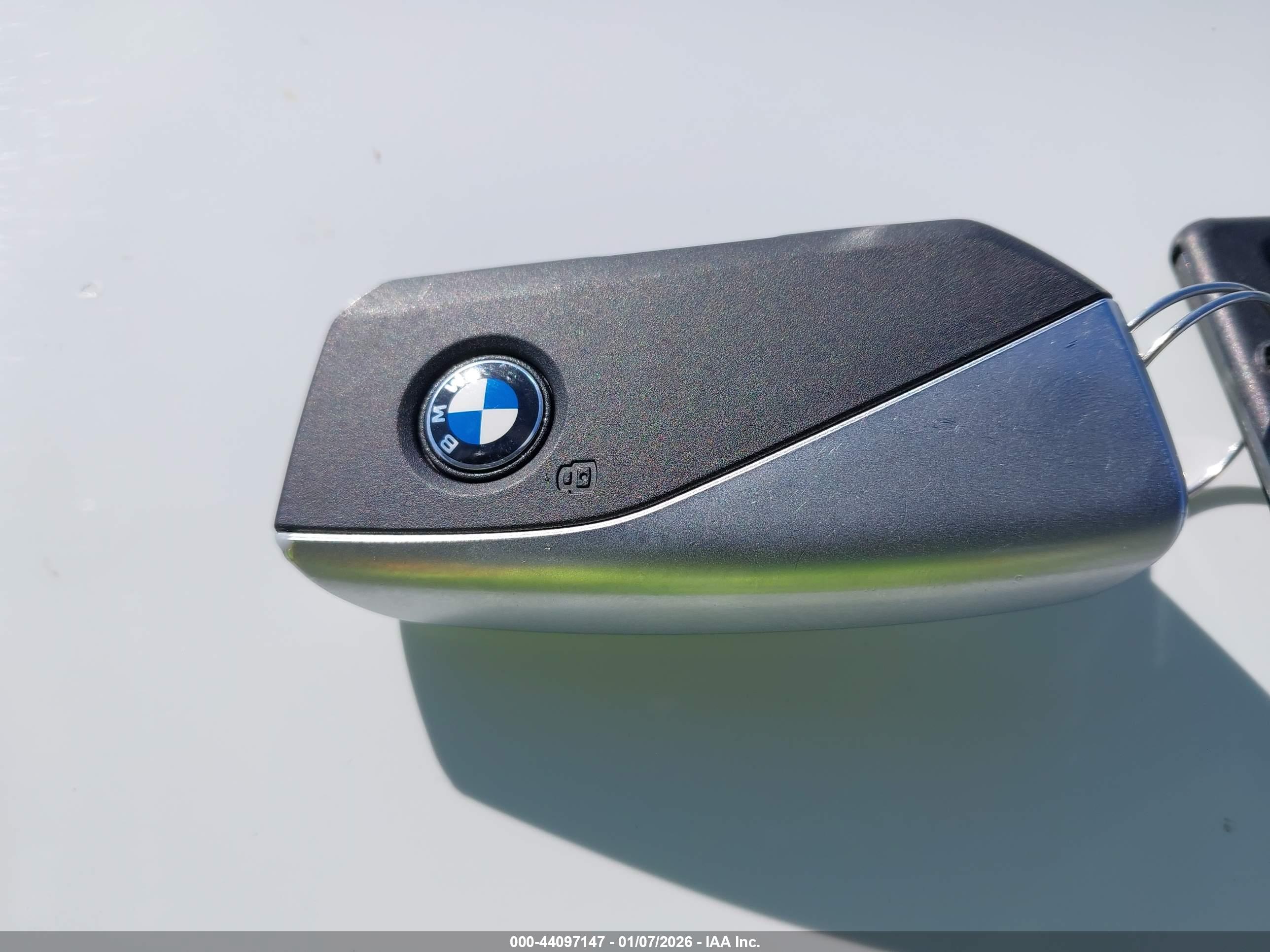 BMW X6 image 11