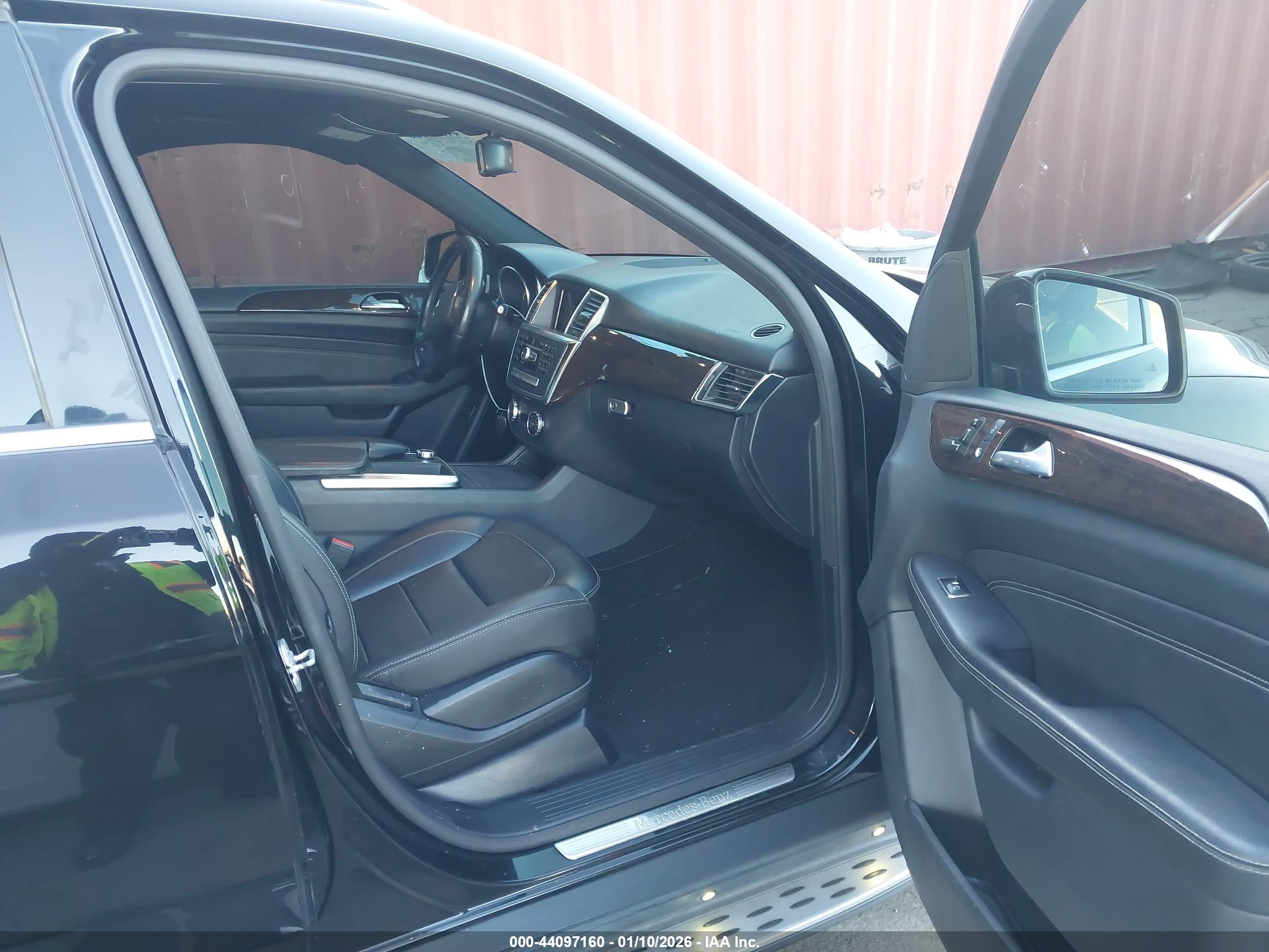 MERCEDES-BENZ ML image 5