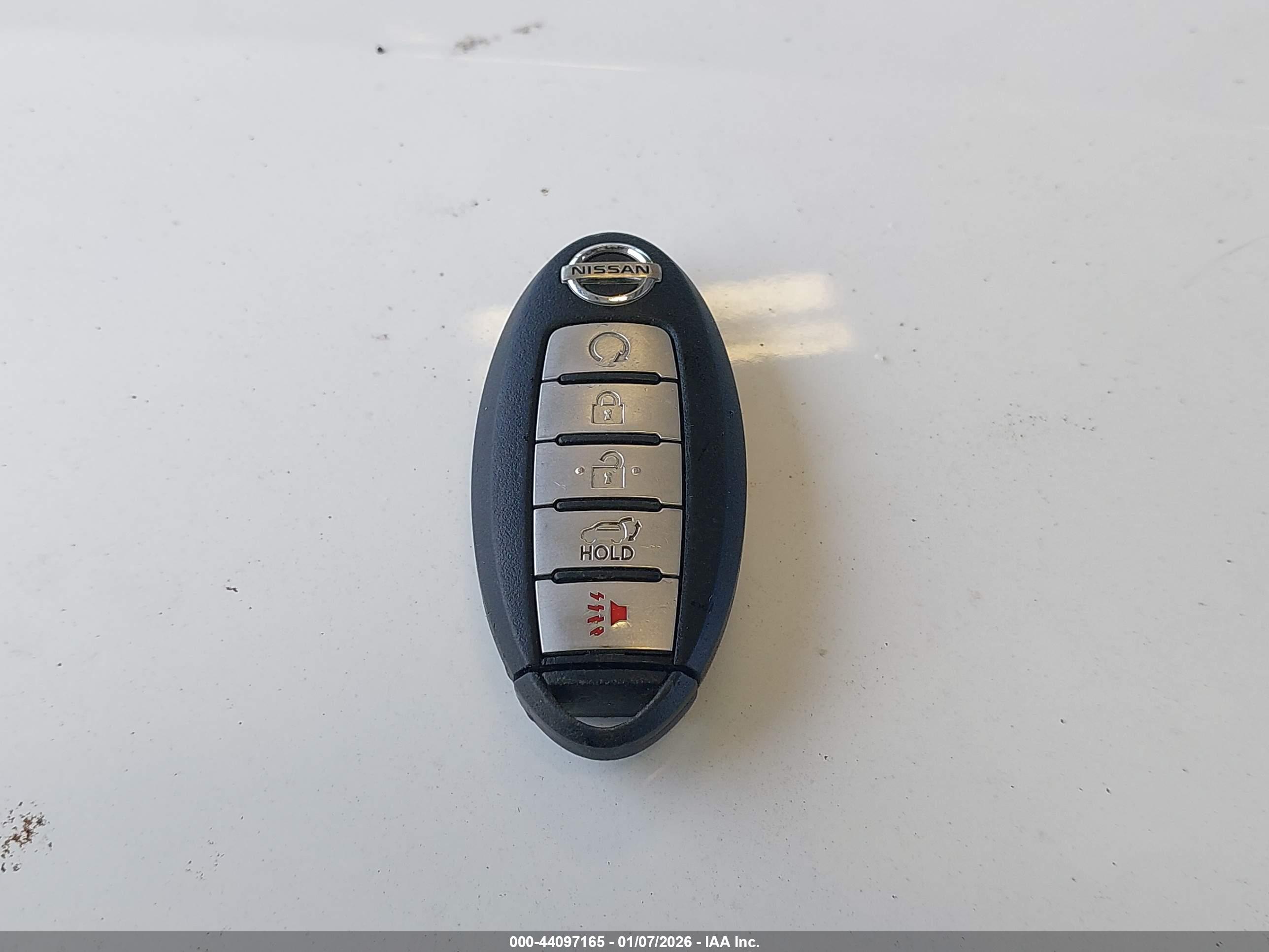 NISSAN MURANO image 11