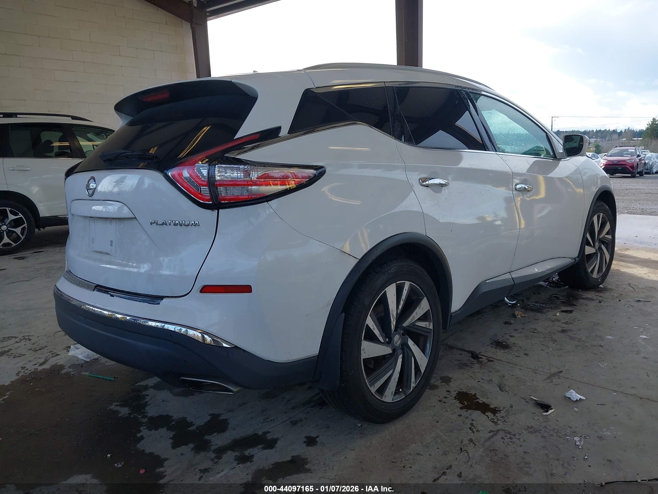 NISSAN MURANO image 4
