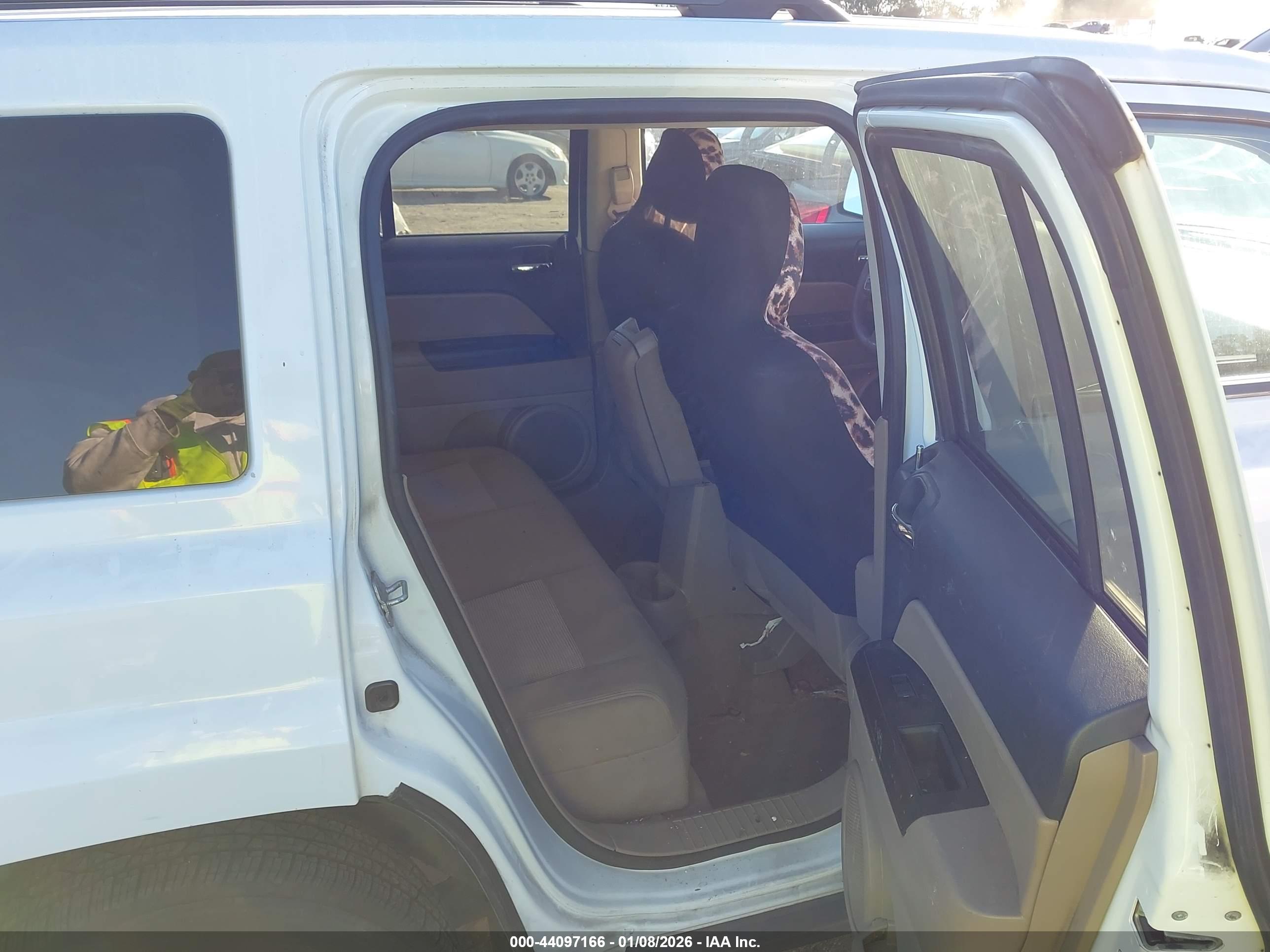 JEEP PATRIOT image 8