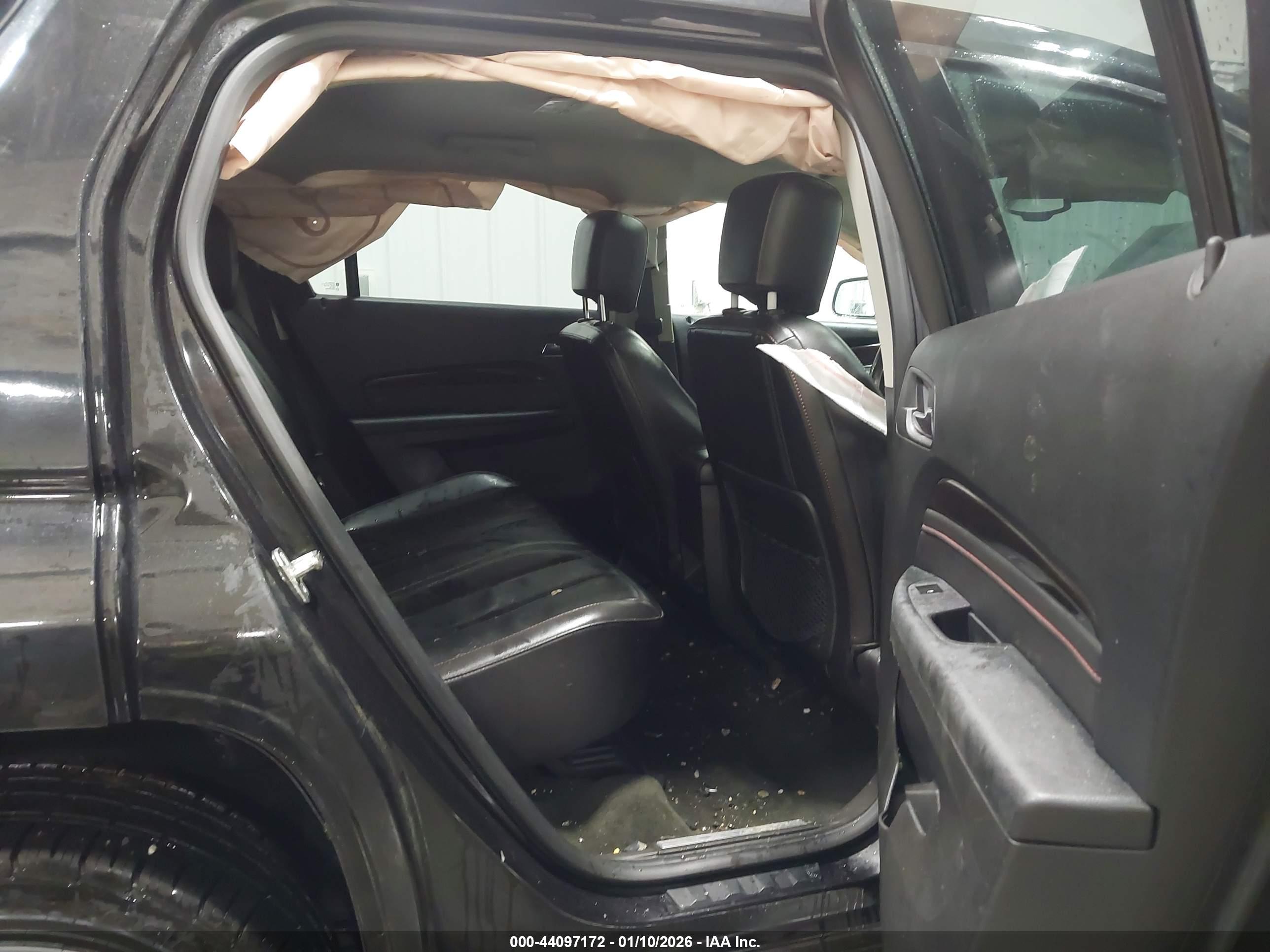 GMC TERRAIN image 8
