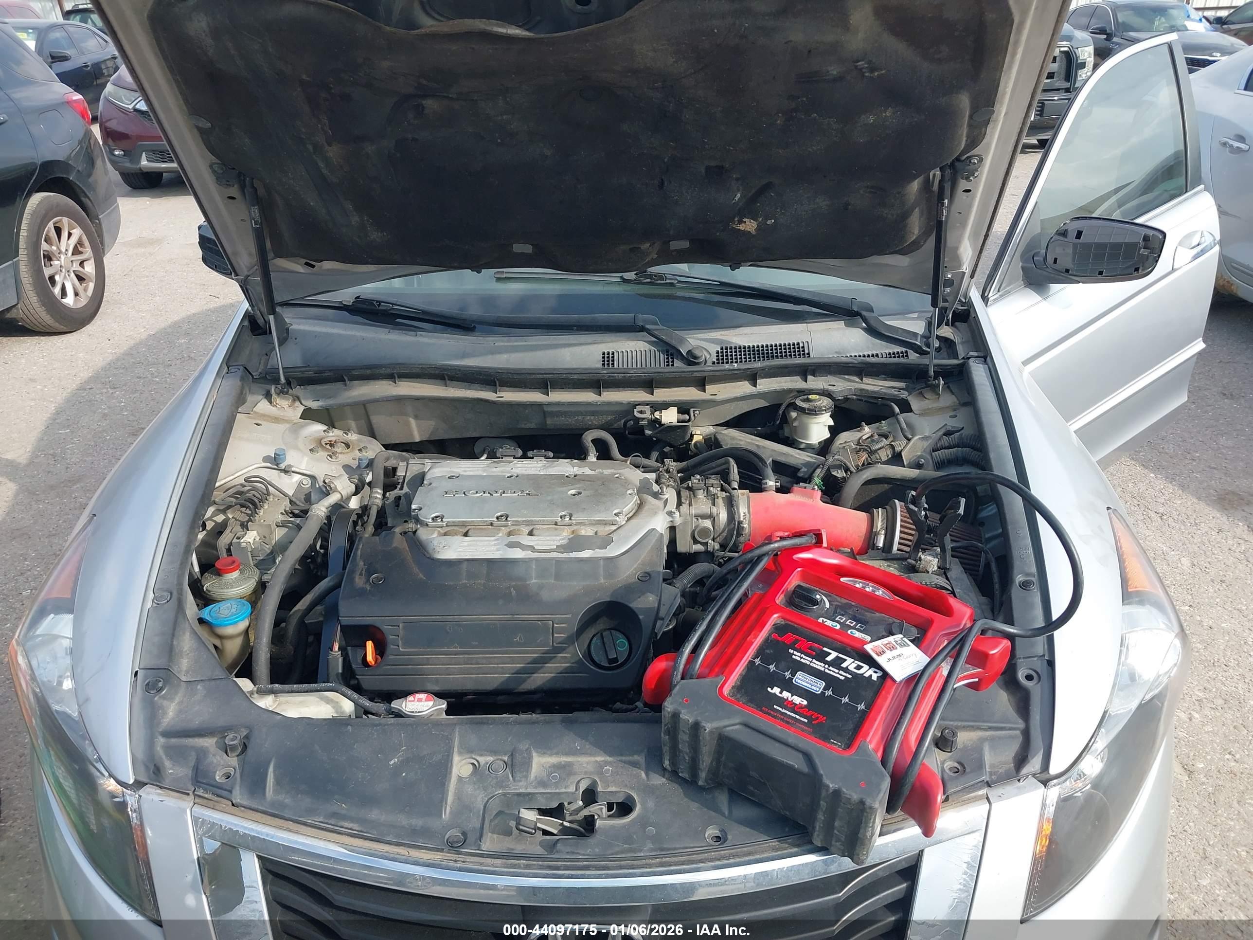 HONDA ACCORD image 10