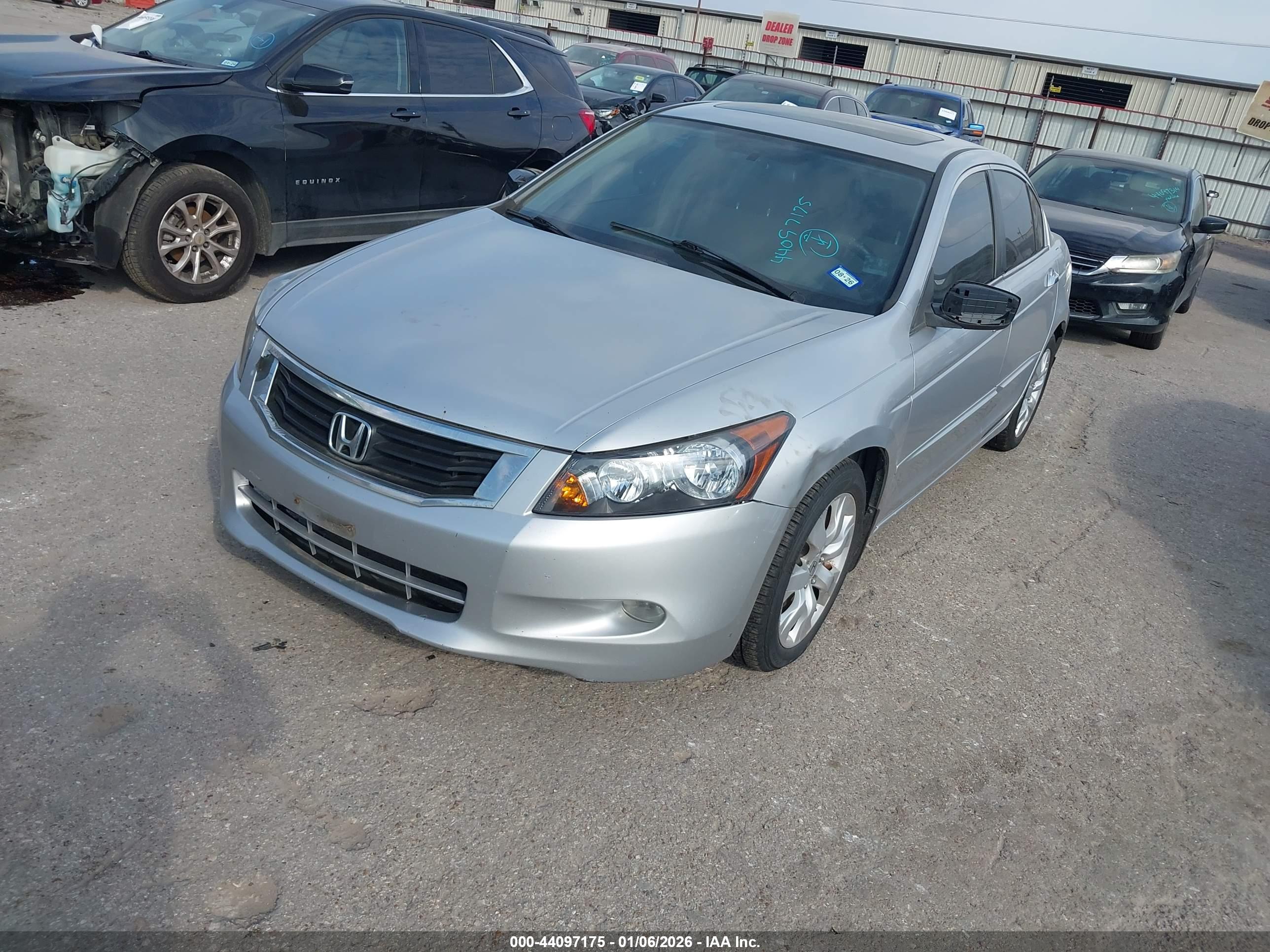 HONDA ACCORD image 2