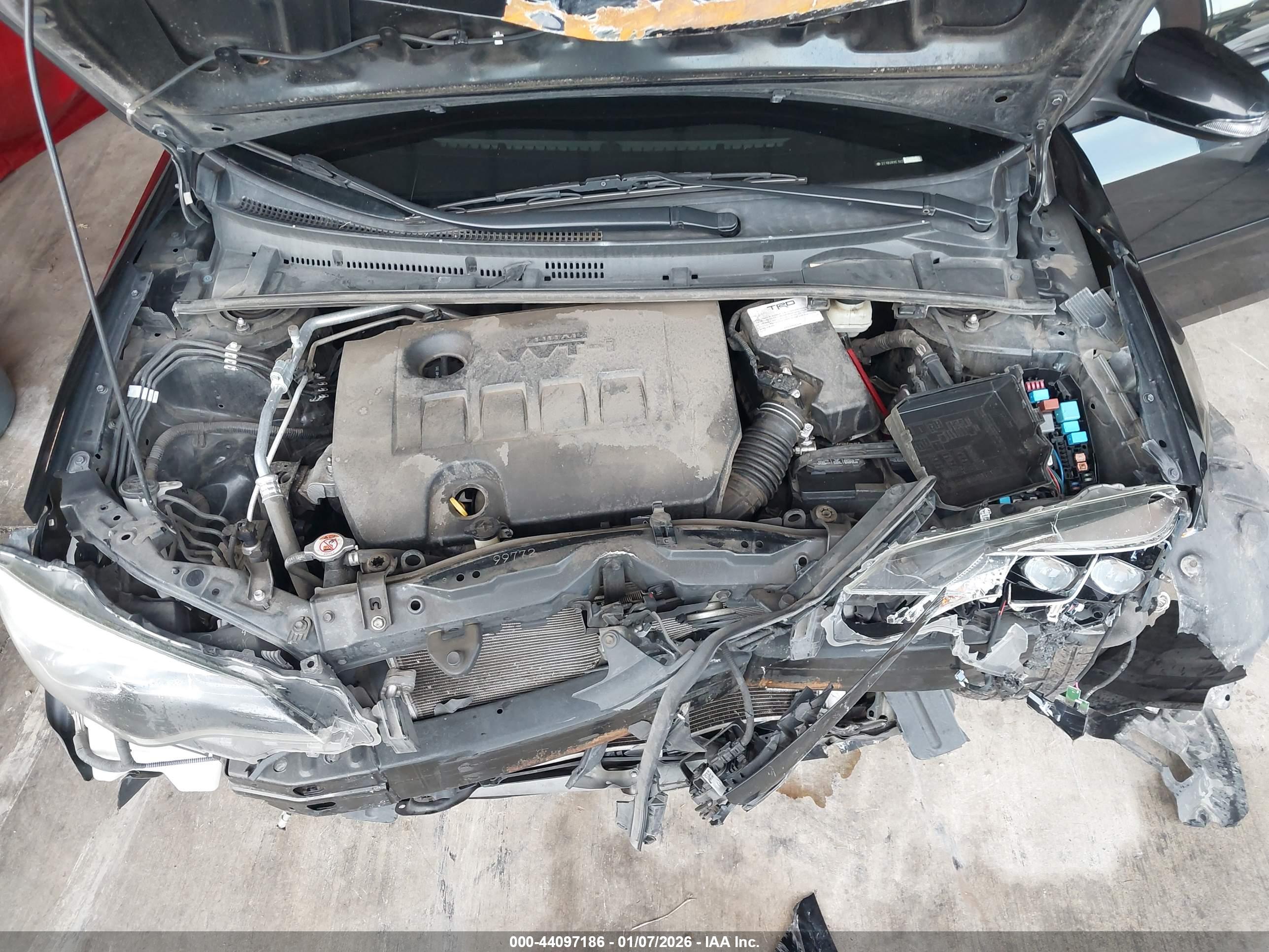 TOYOTA COROLLA image 10
