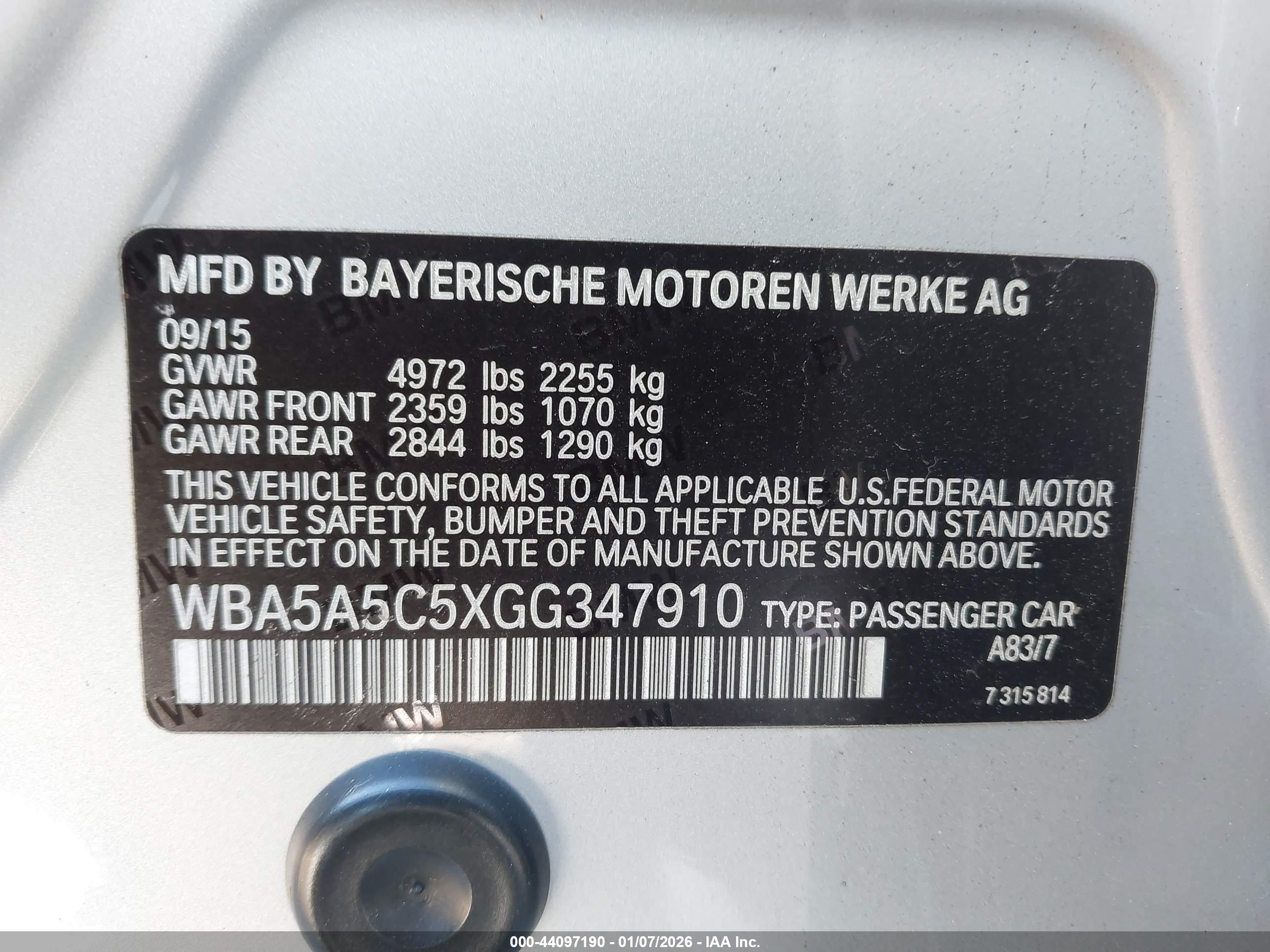 BMW 528I image 9