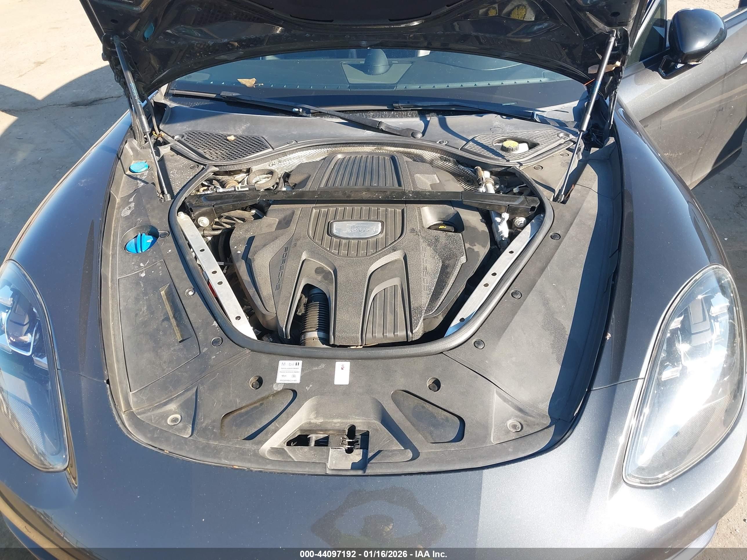 PORSCHE PANAMERA image 10