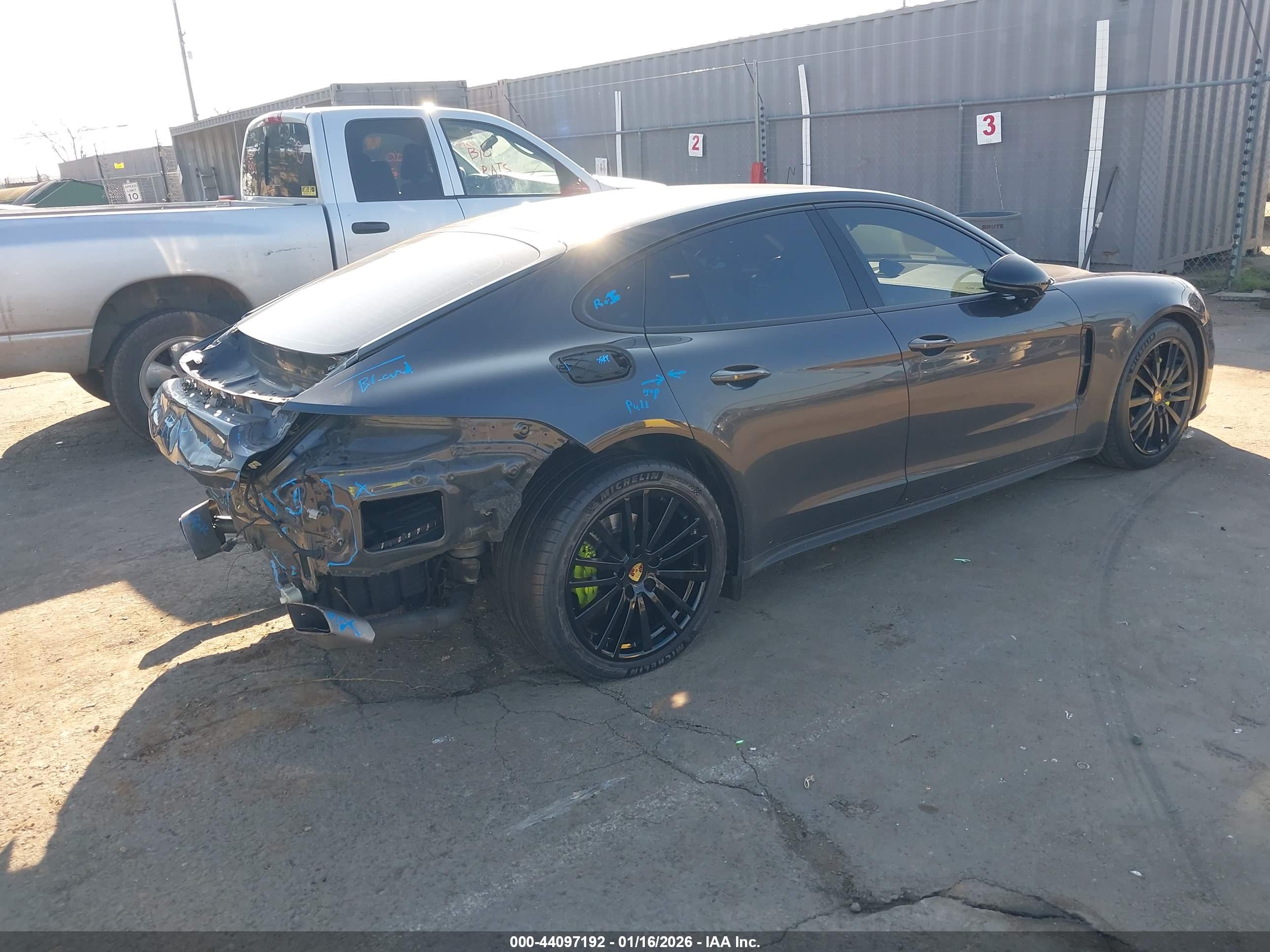 PORSCHE PANAMERA image 4