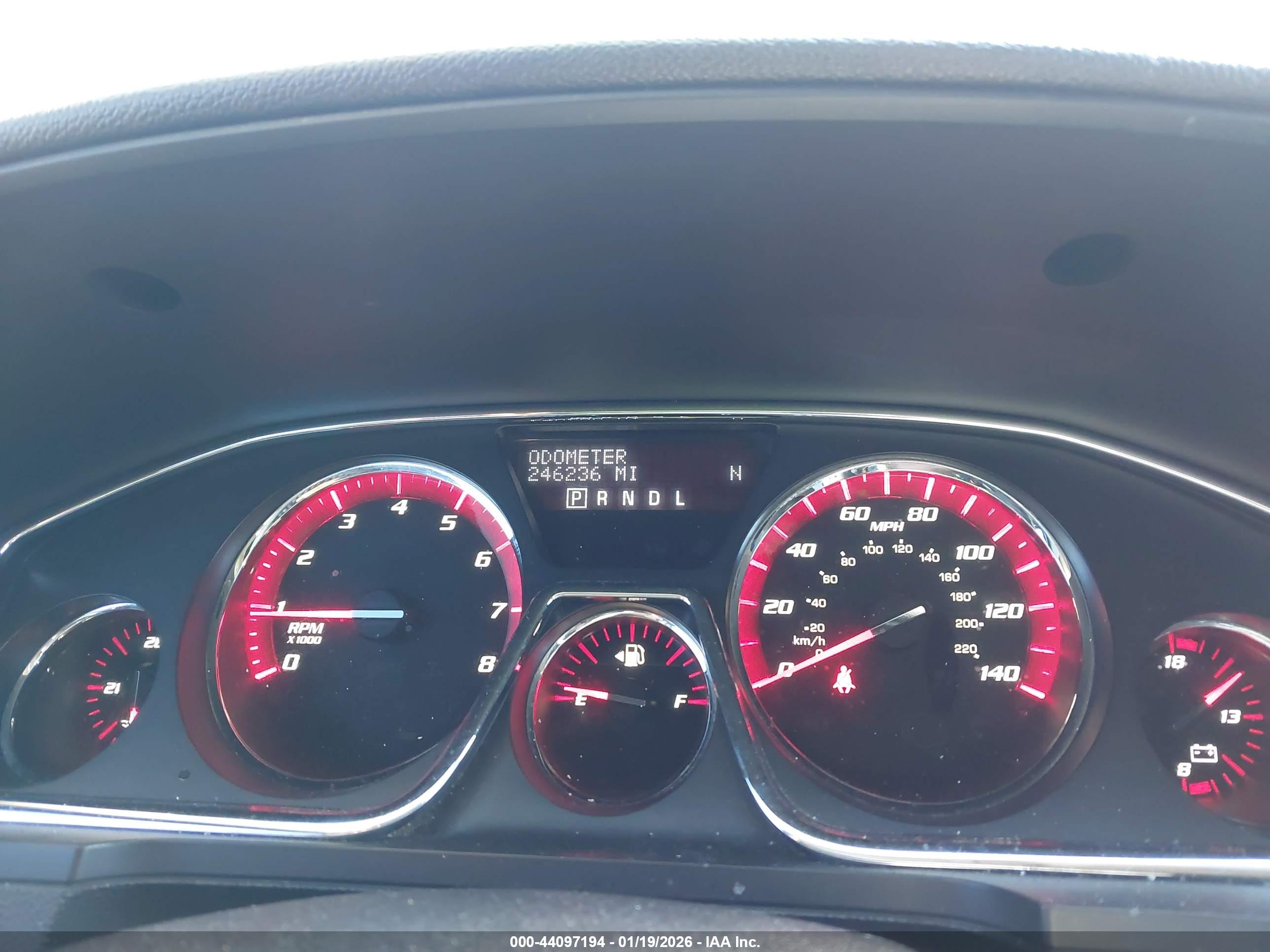 GMC ACADIA image 7