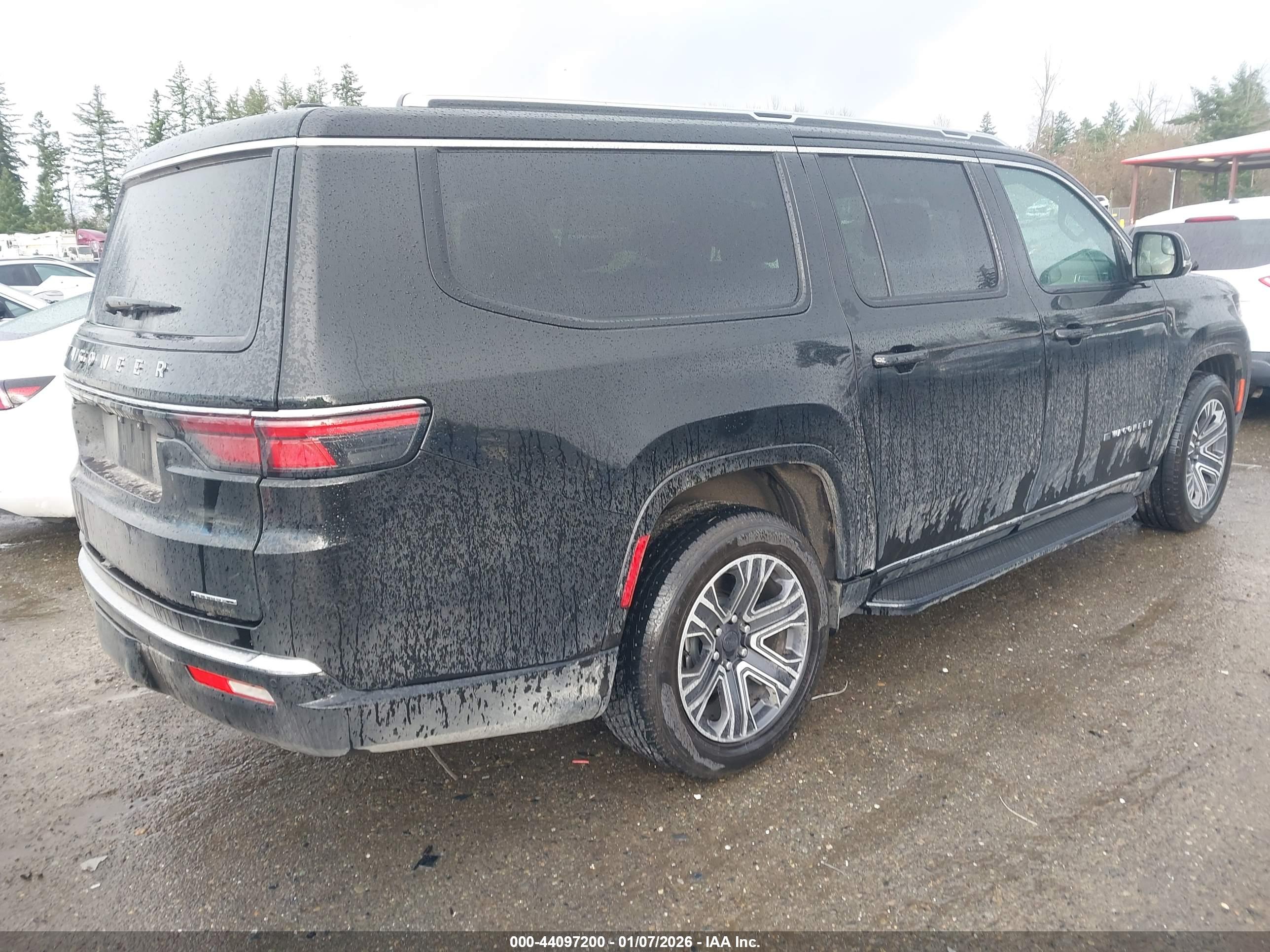 JEEP WAGONEER image 4