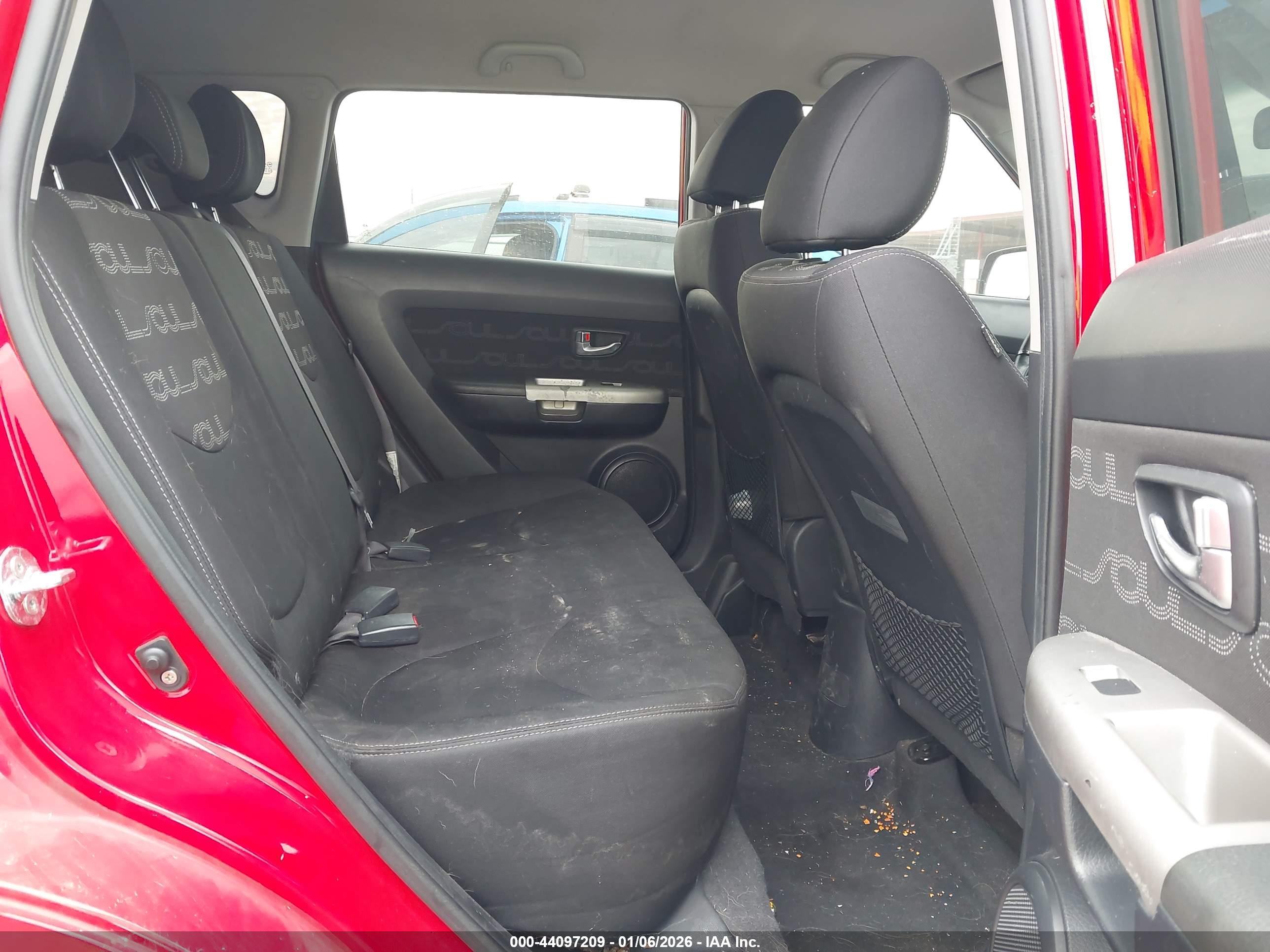 KIA SOUL image 8
