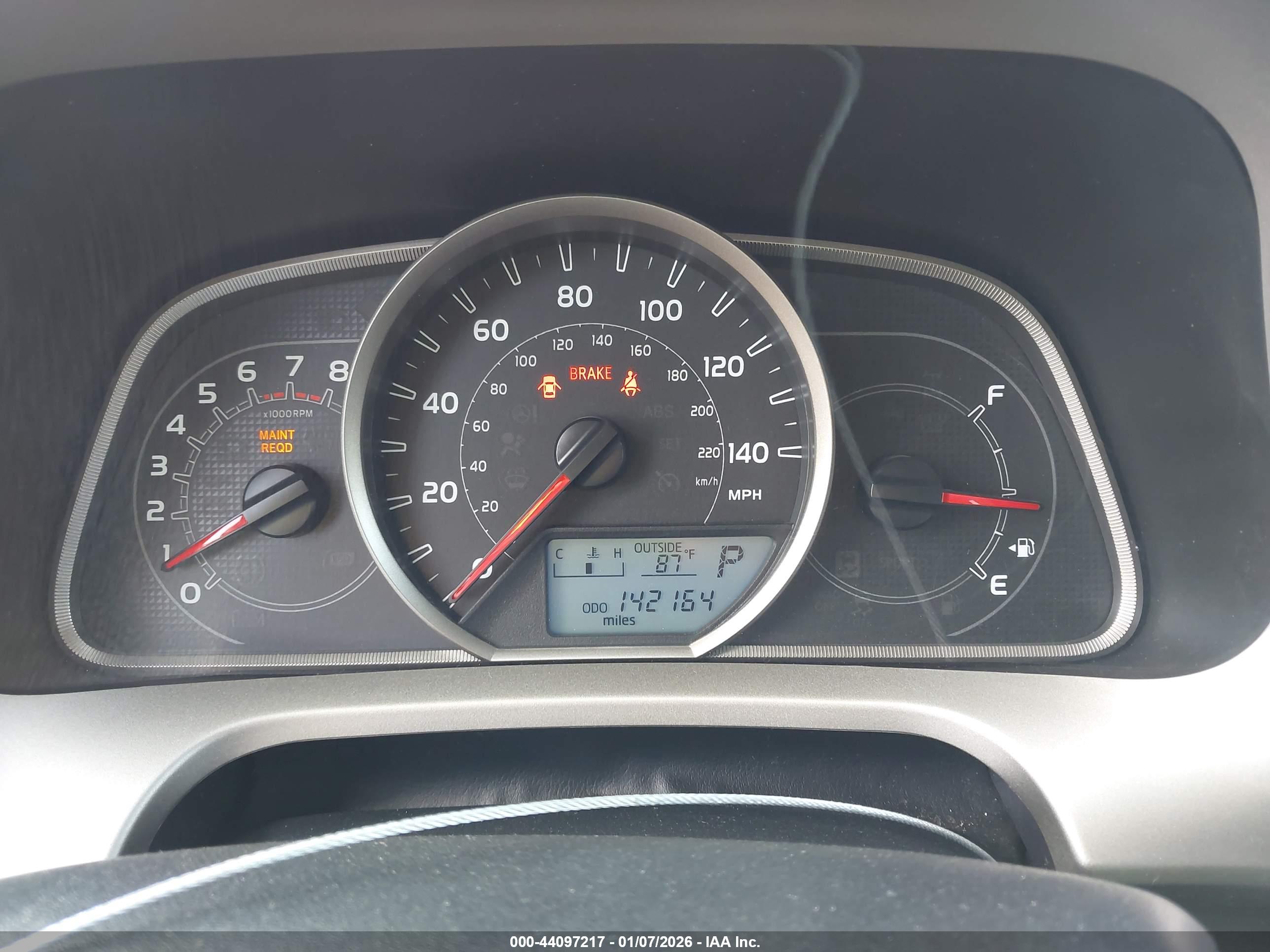 TOYOTA RAV4 image 7