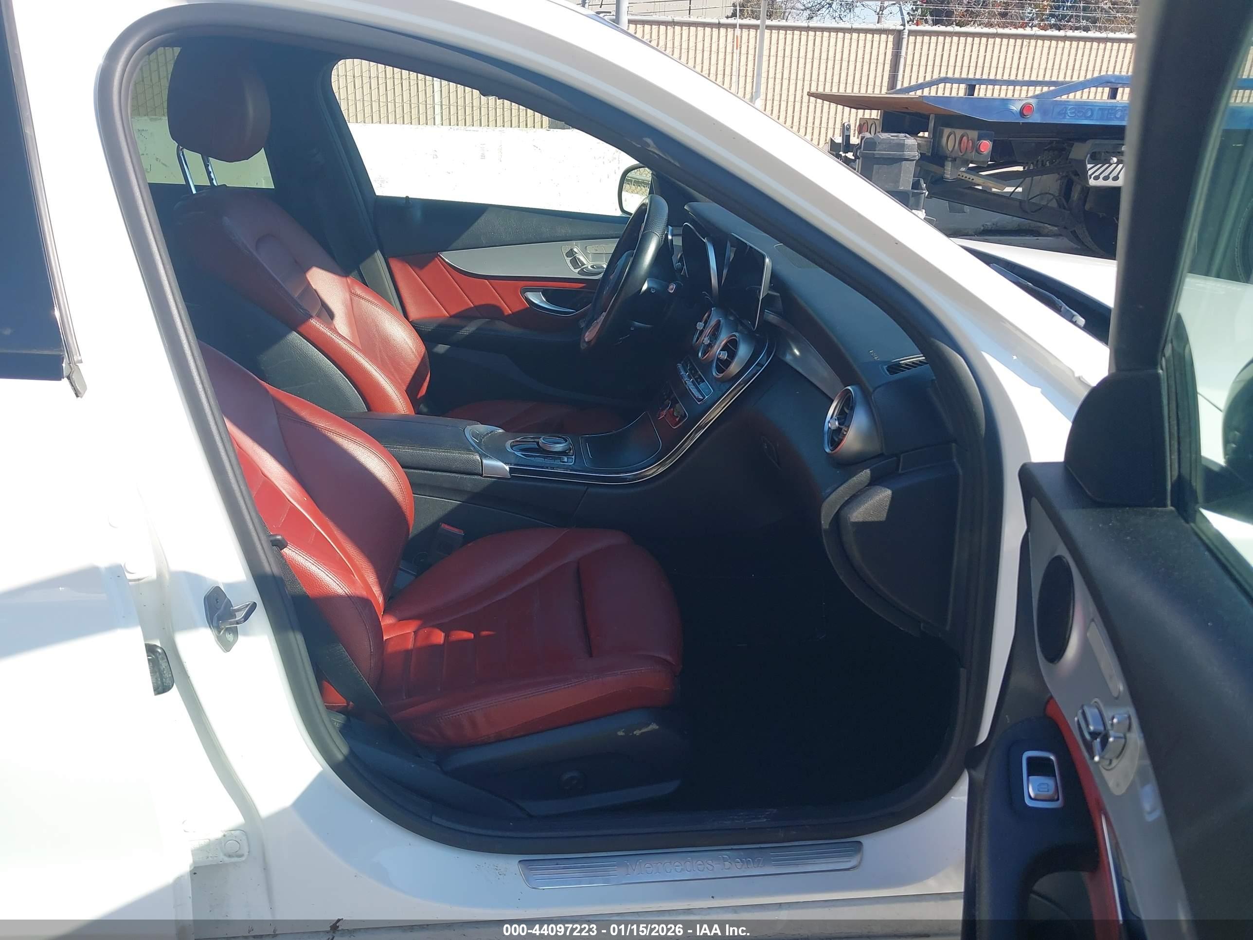 MERCEDES-BENZ C image 5