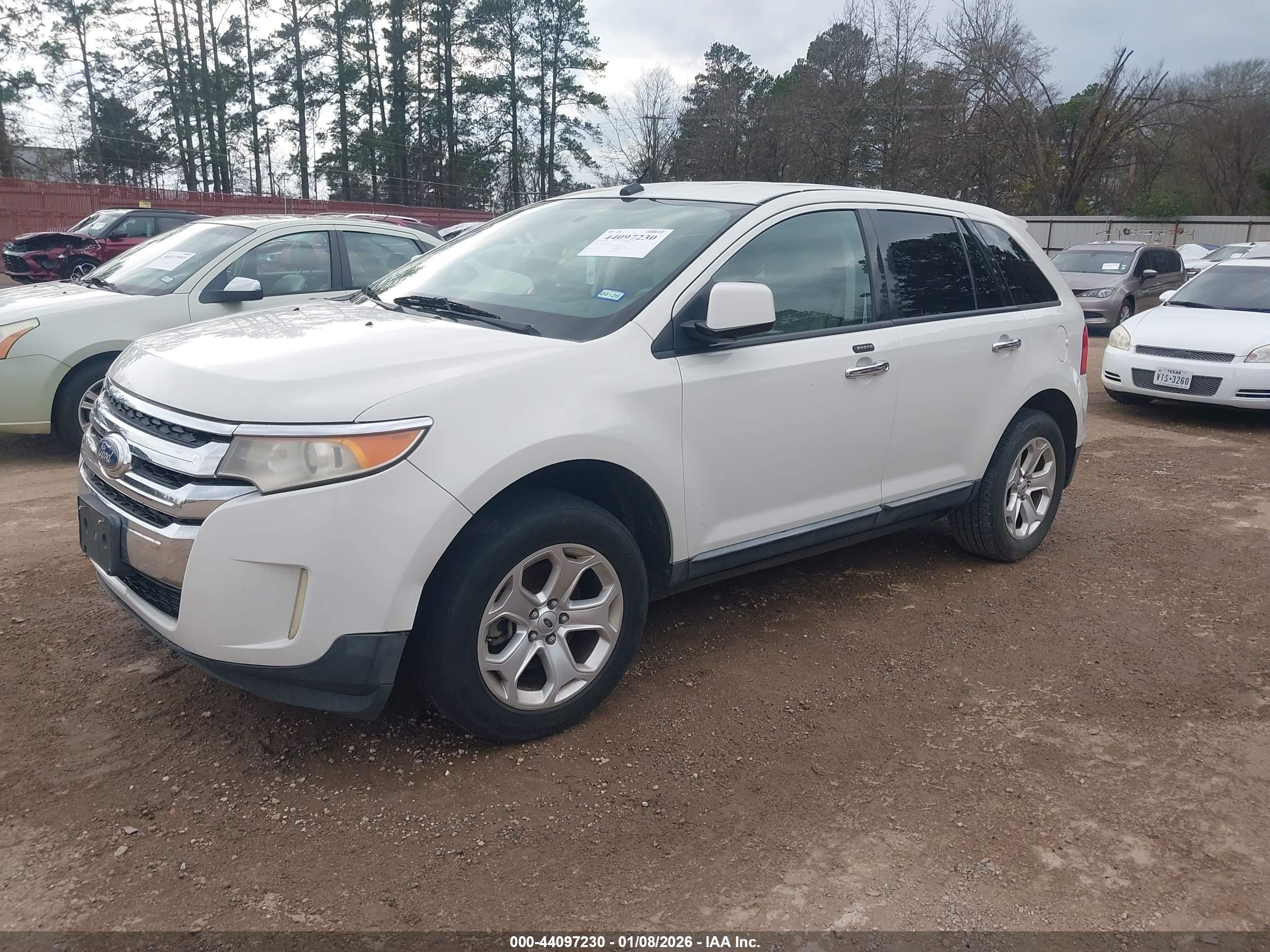 FORD EDGE image 2