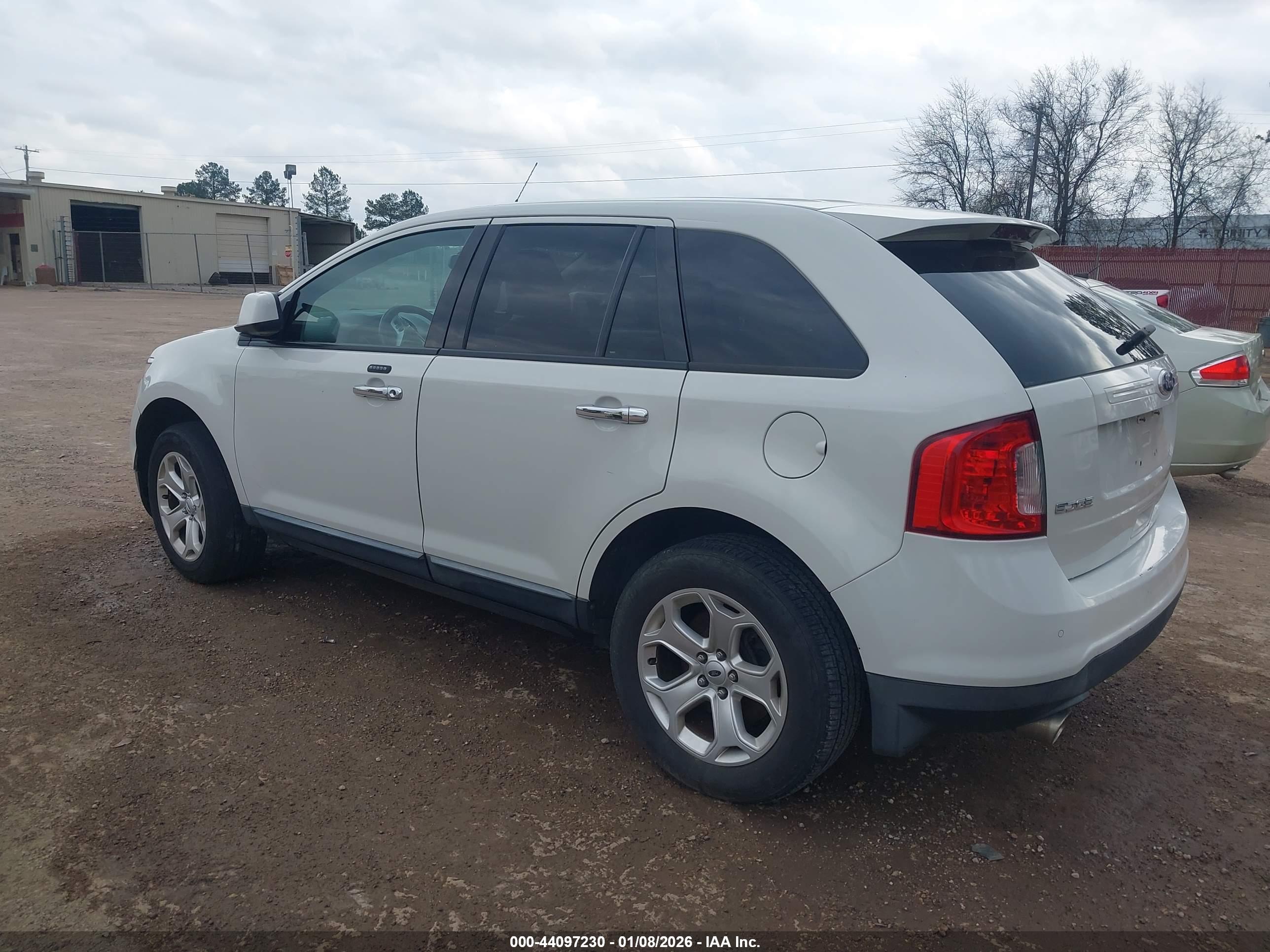 FORD EDGE image 3
