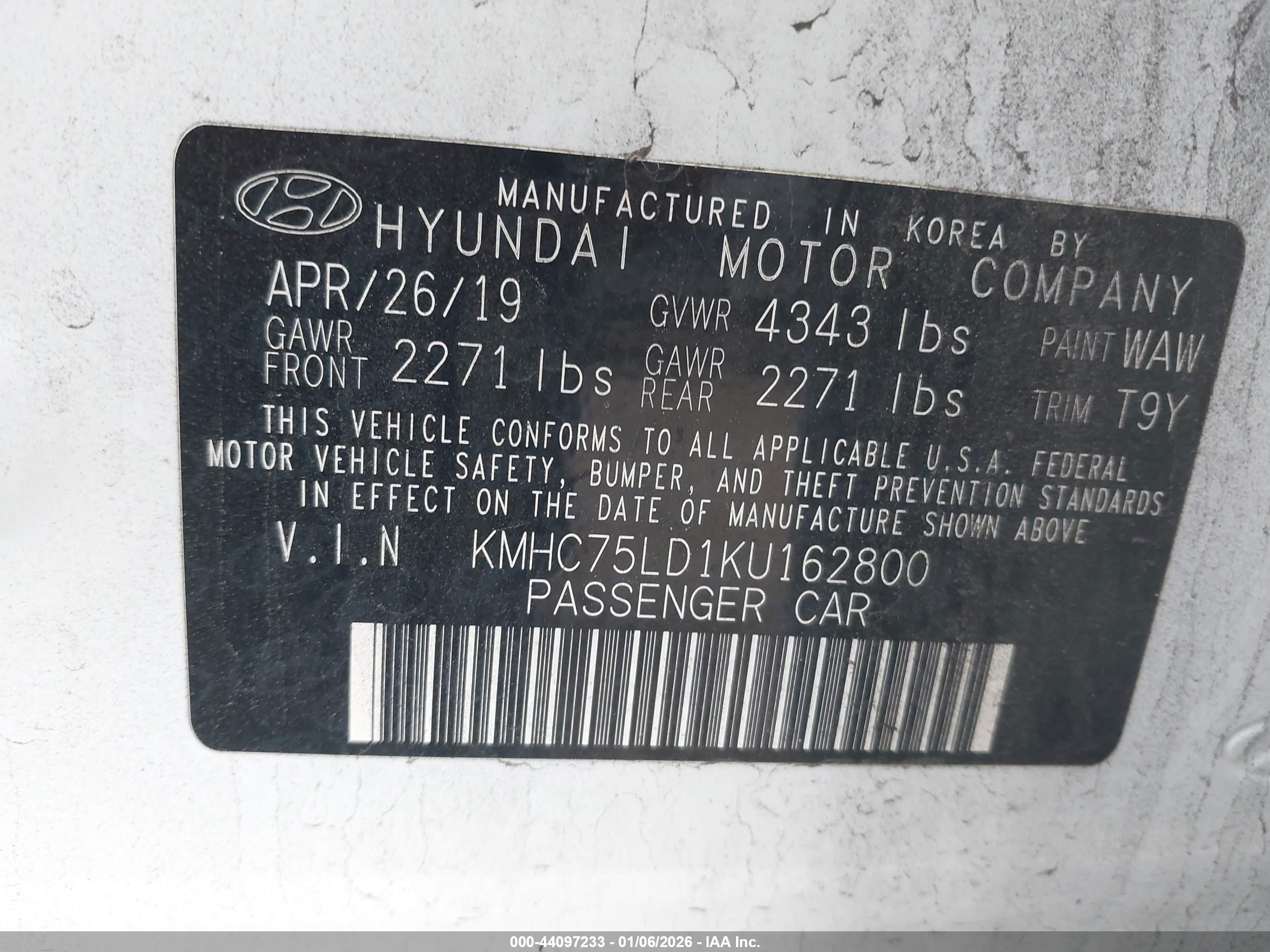 HYUNDAI IONIQ image 9