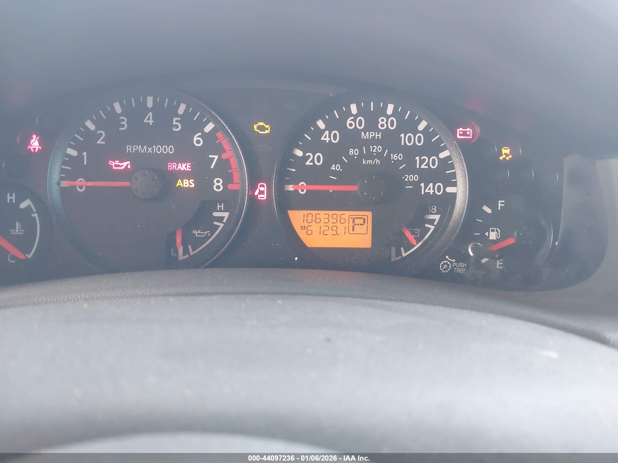 NISSAN FRONTIER image 7