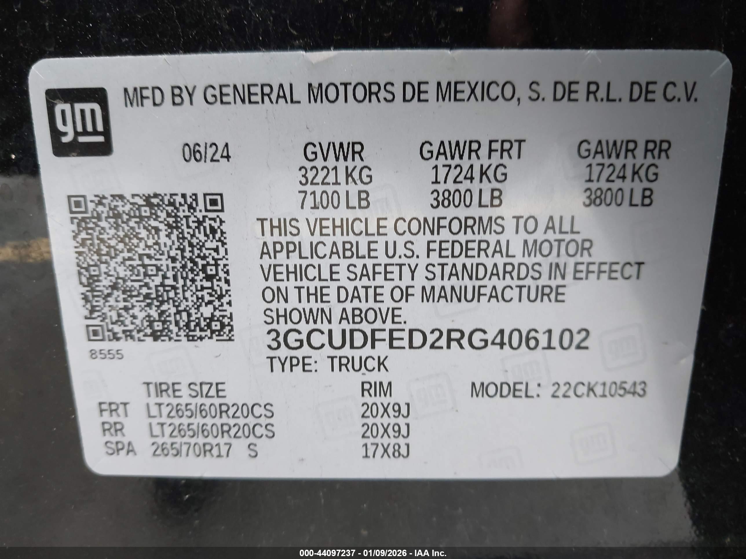 CHEVROLET SILVERADO image 9