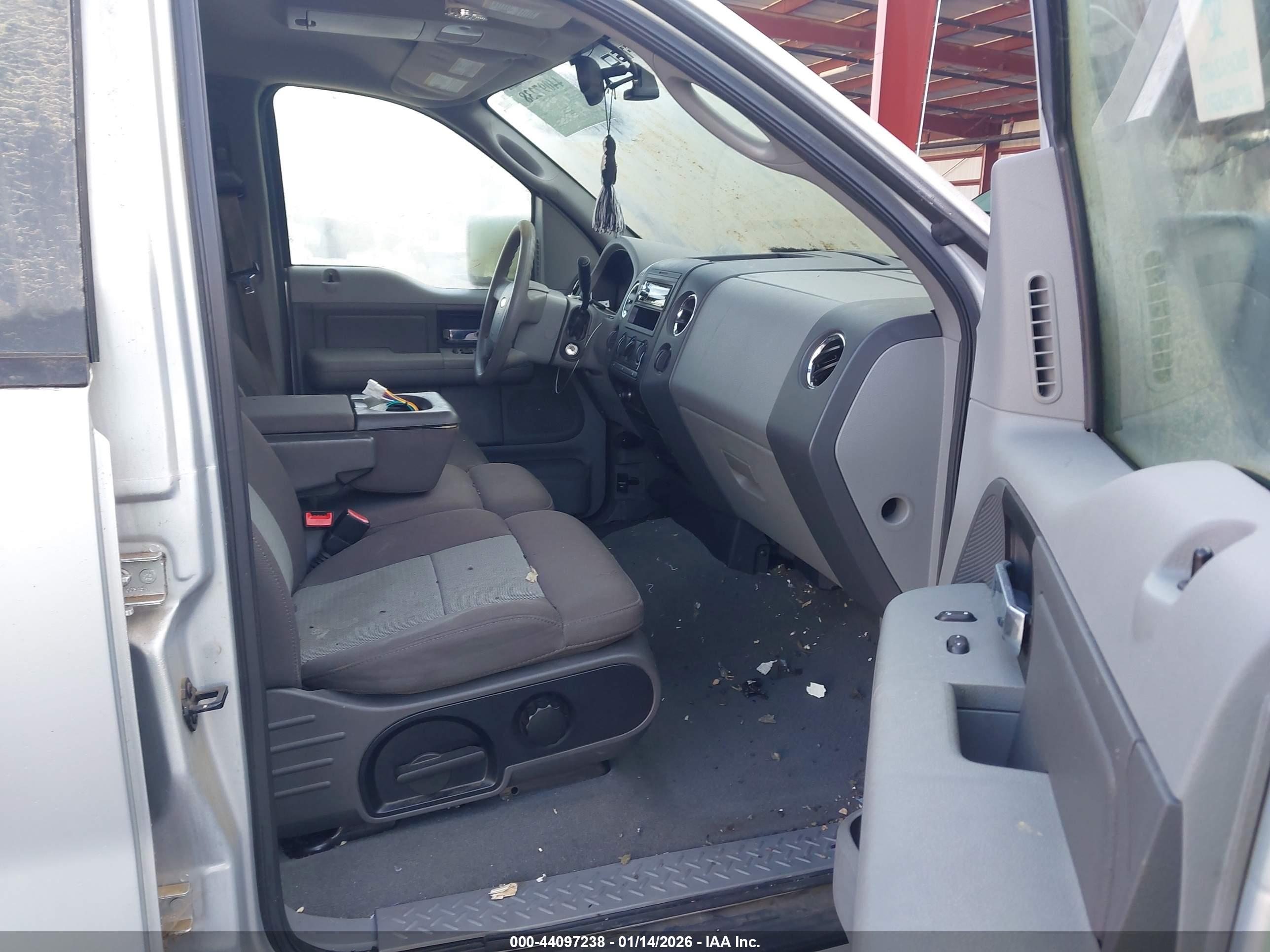 FORD F-150 image 5