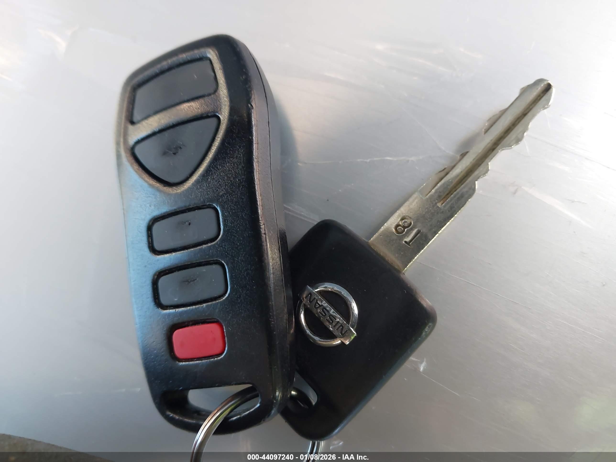 NISSAN QUEST image 11