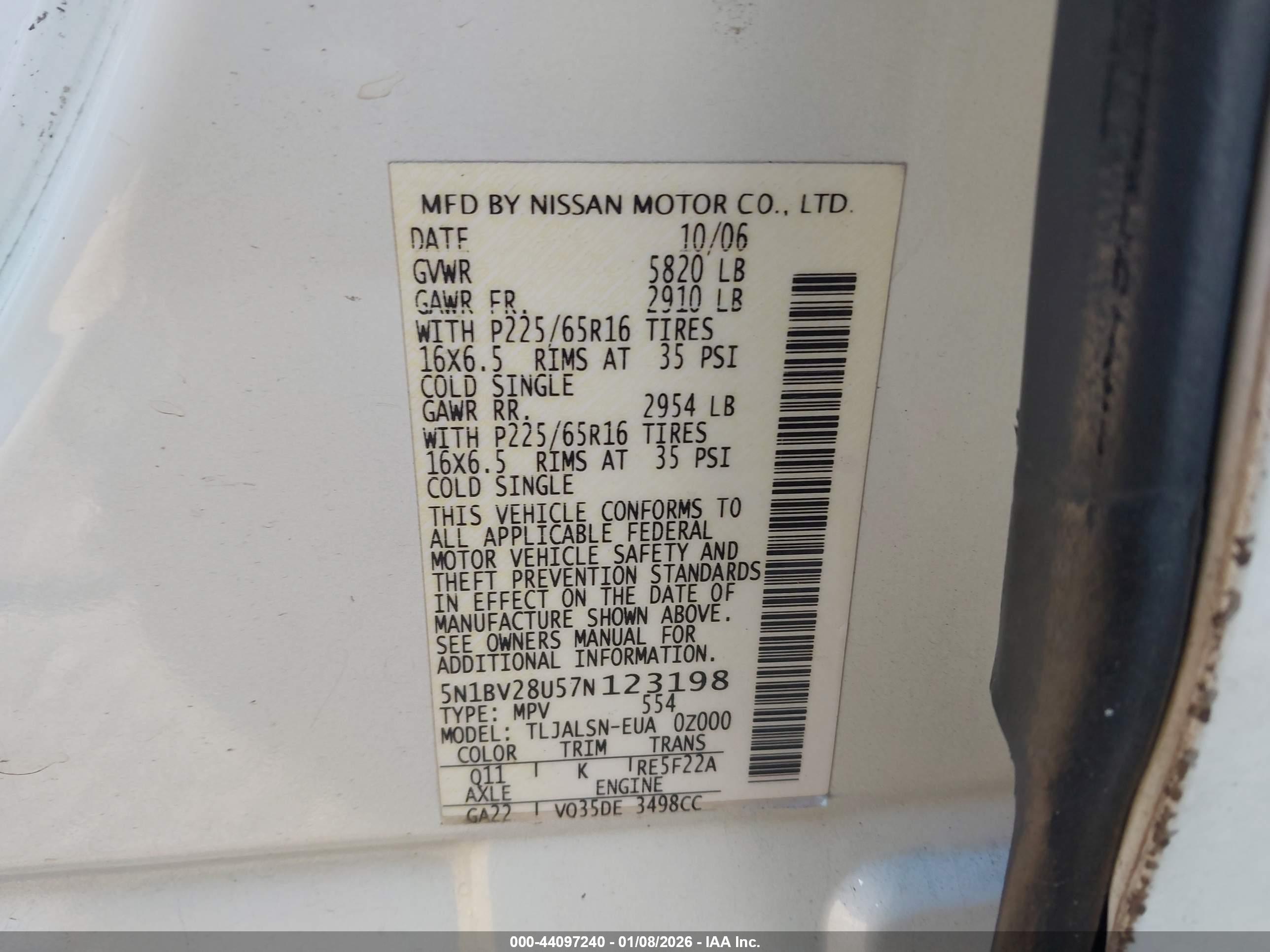 NISSAN QUEST image 9