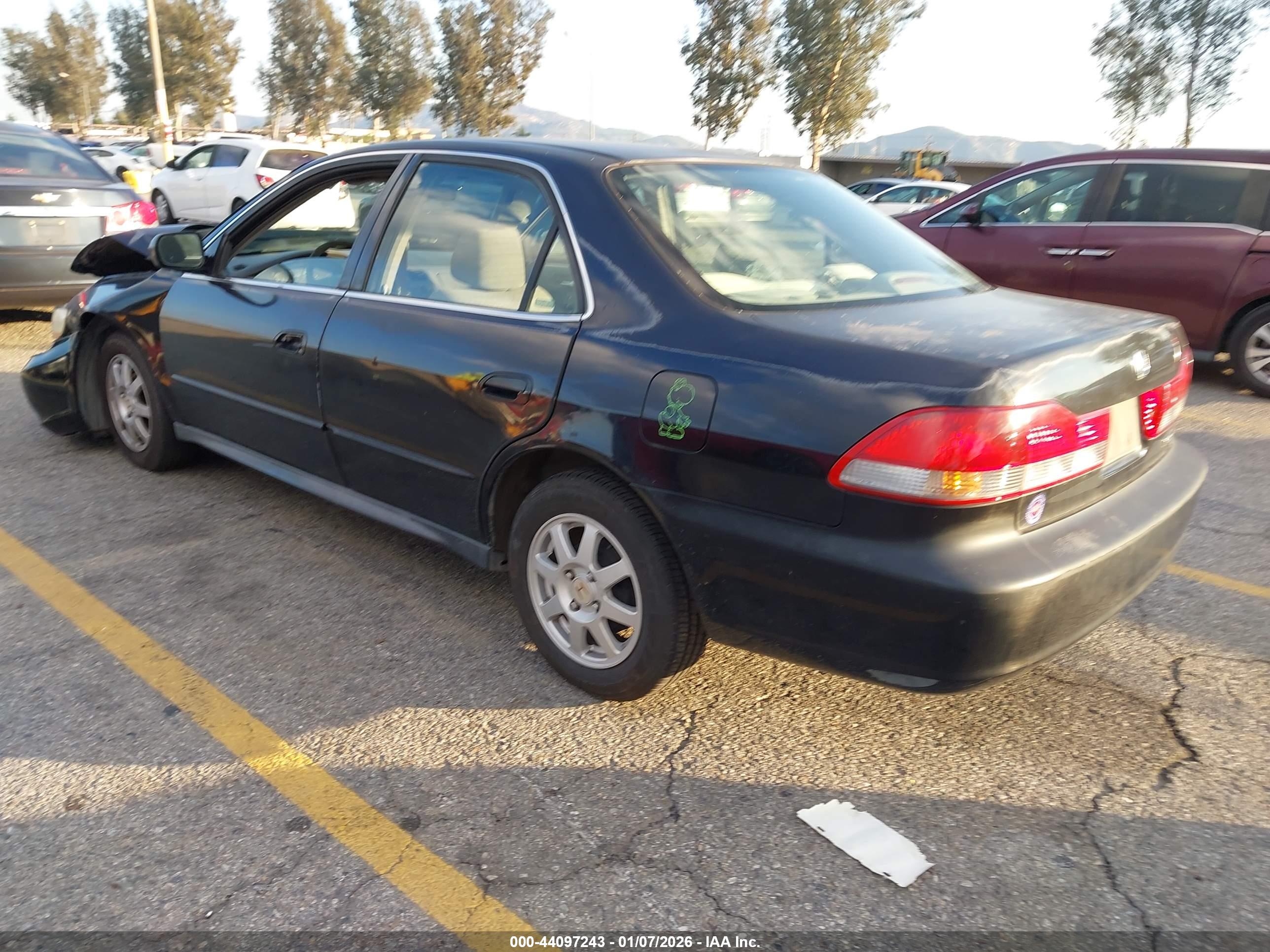 HONDA ACCORD image 3