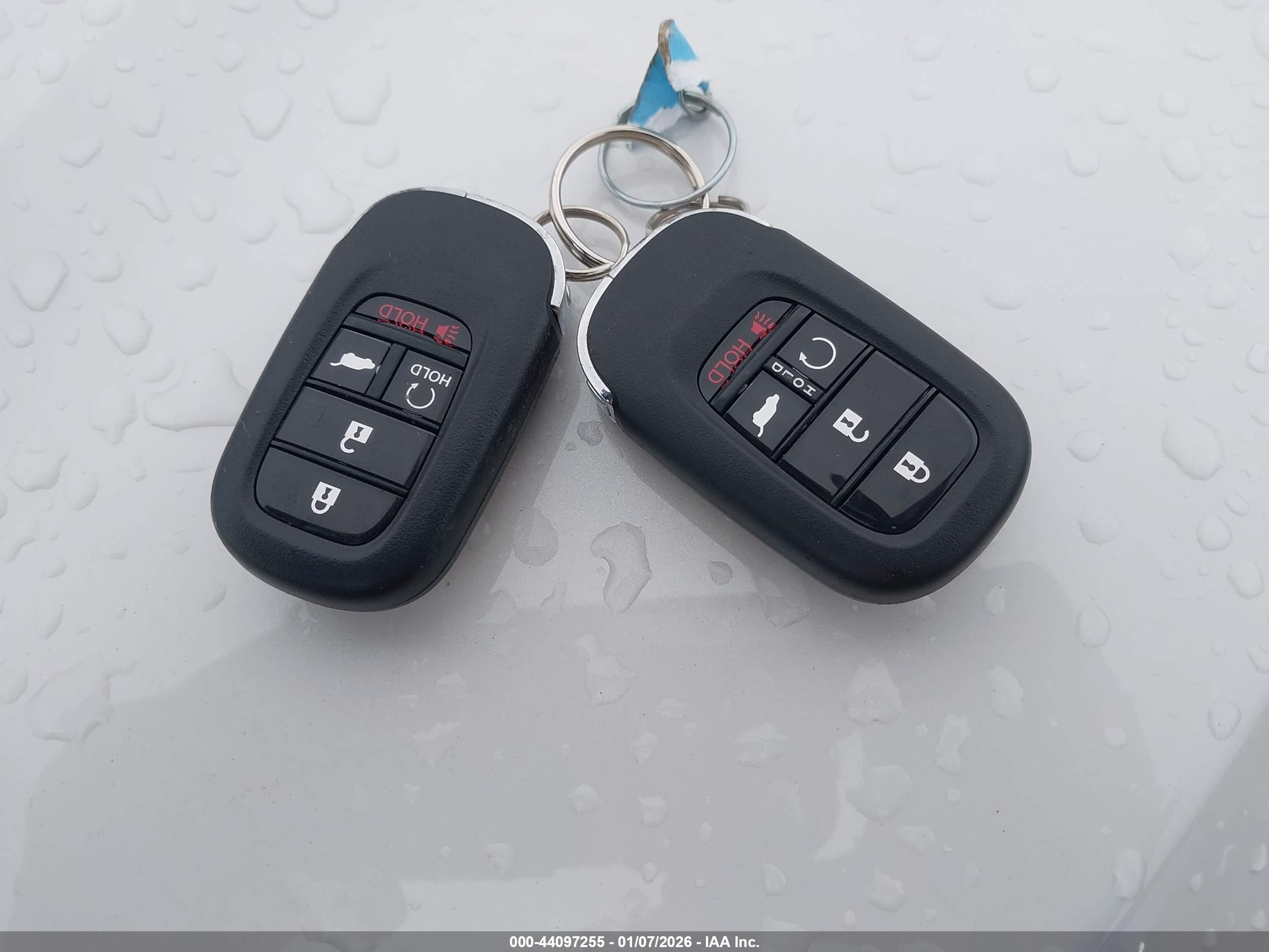 HONDA CR-V image 11