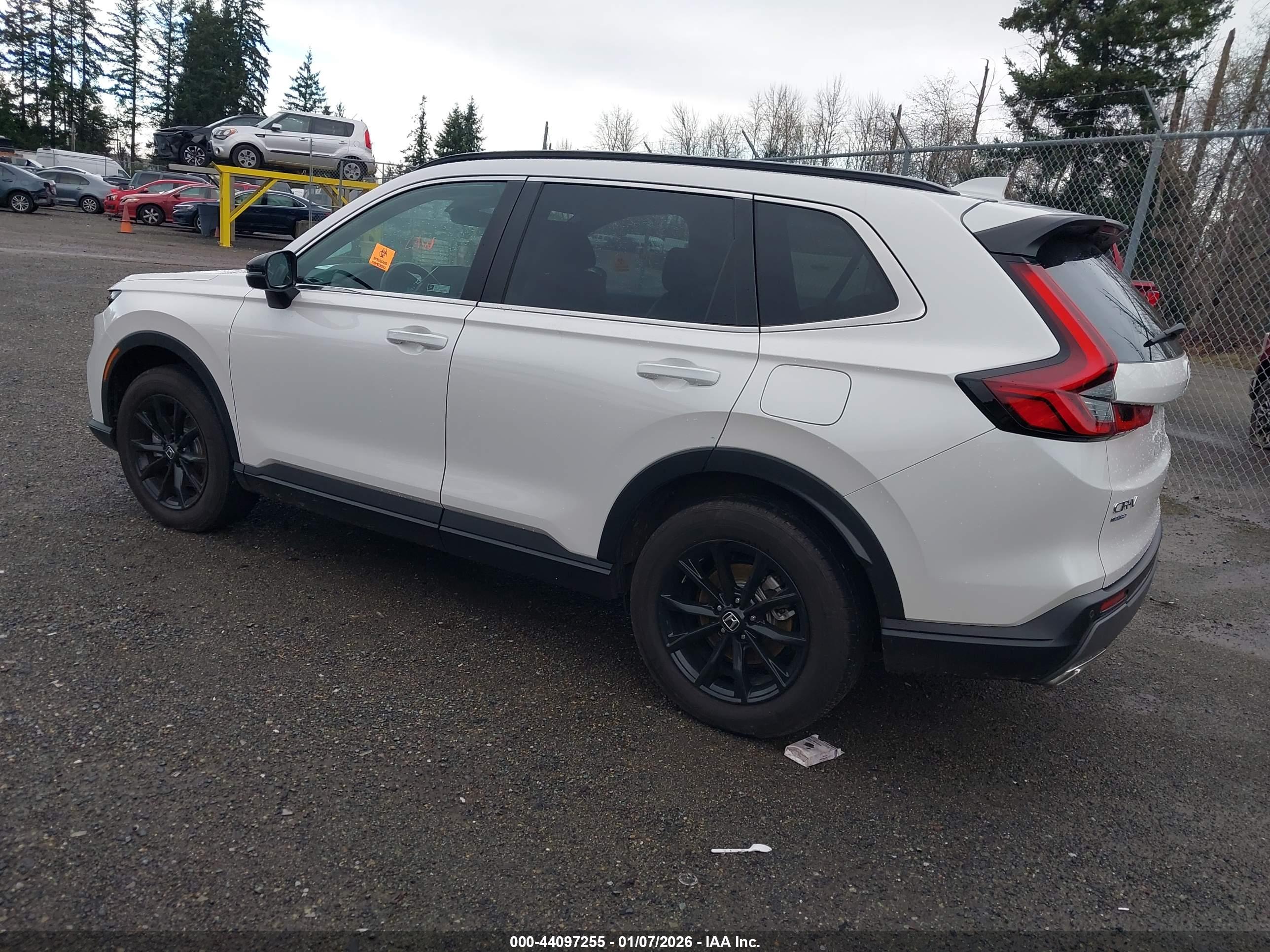 HONDA CR-V image 3