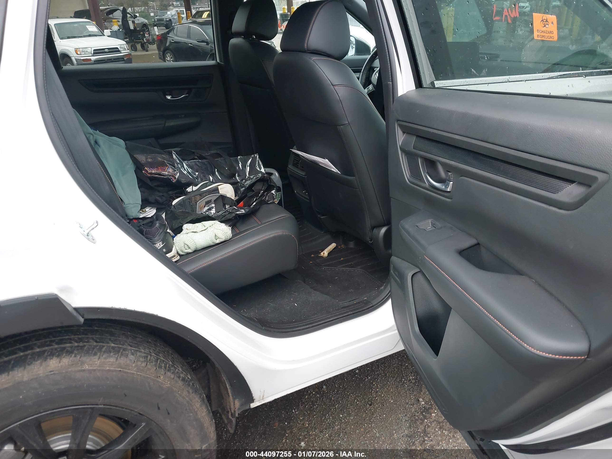 HONDA CR-V image 8