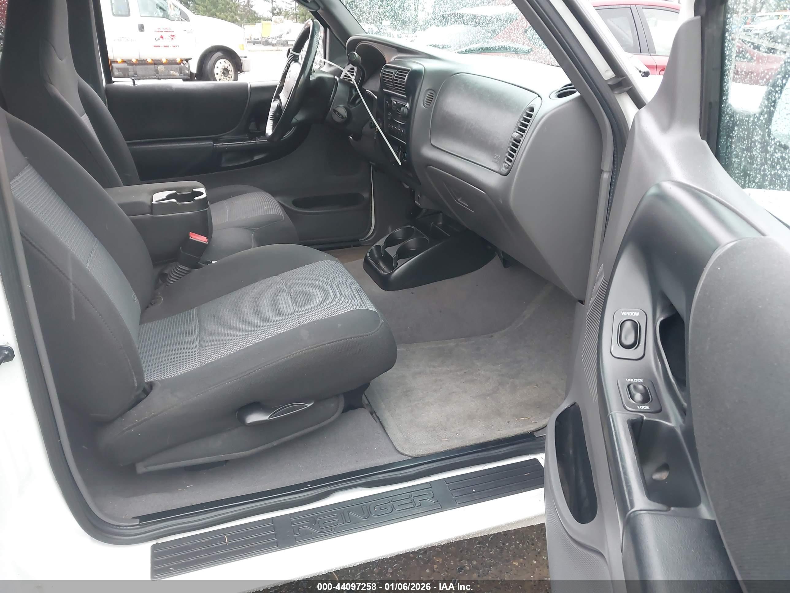 FORD RANGER image 5